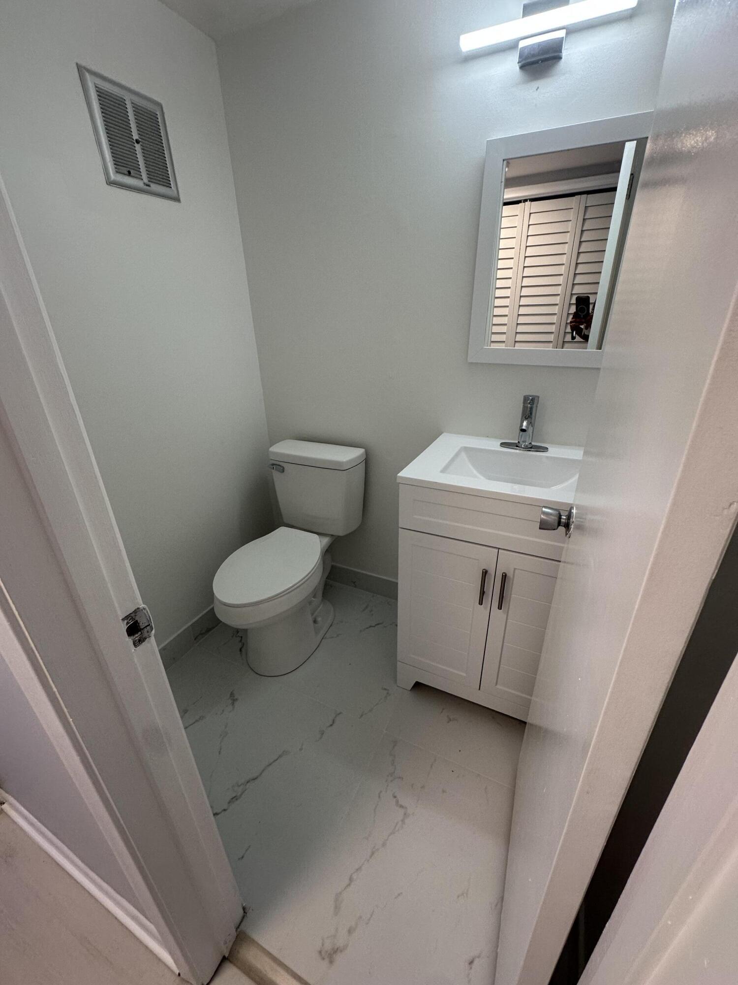 21 Salisbury A Property Photo 9