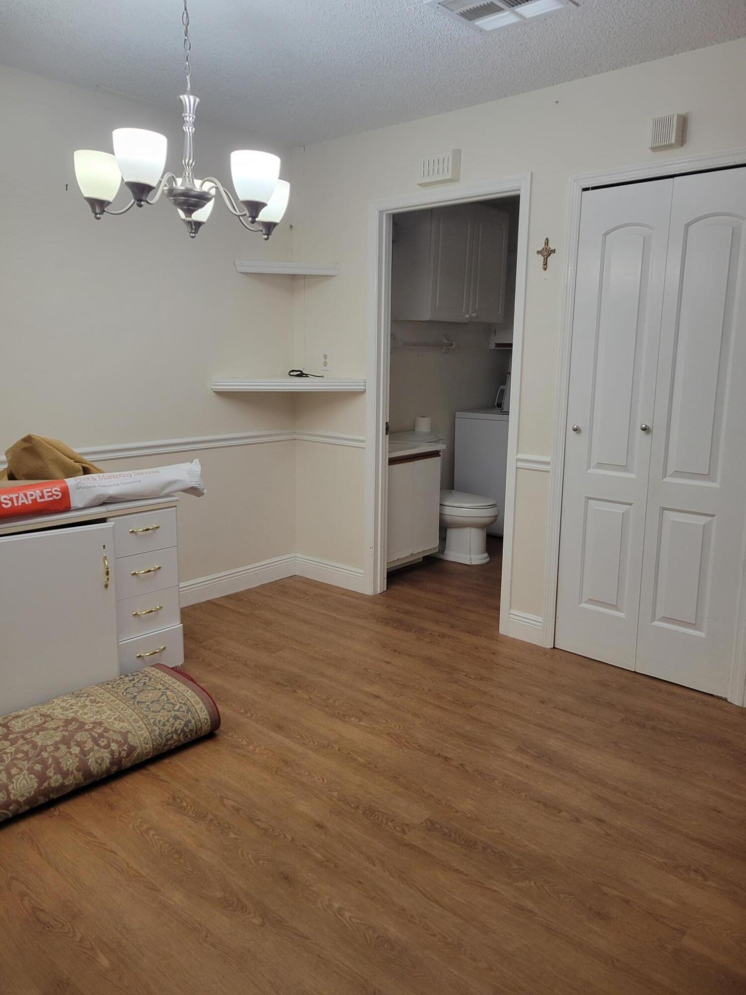 903 Se Camelot Gardens Boulevard Se Property Photo 17