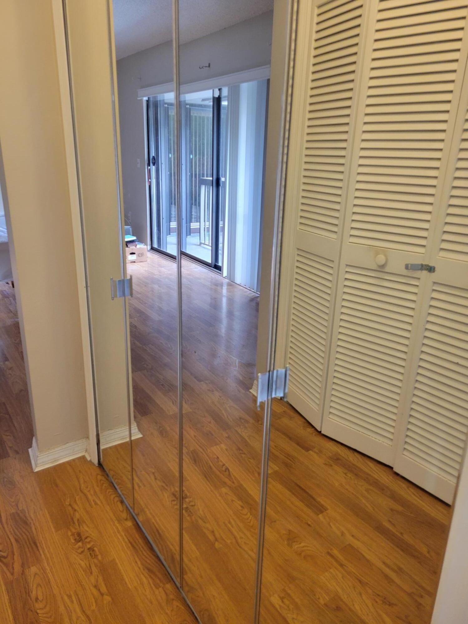 903 Se Camelot Gardens Boulevard Se Property Photo 56
