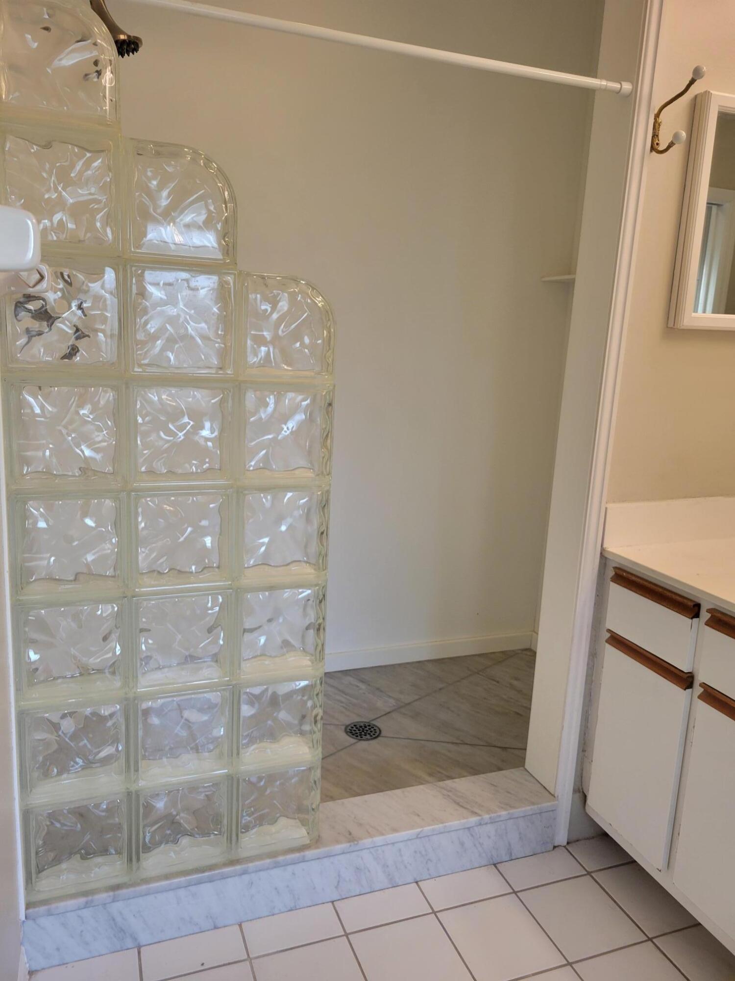 903 Se Camelot Gardens Boulevard Se Property Photo 64