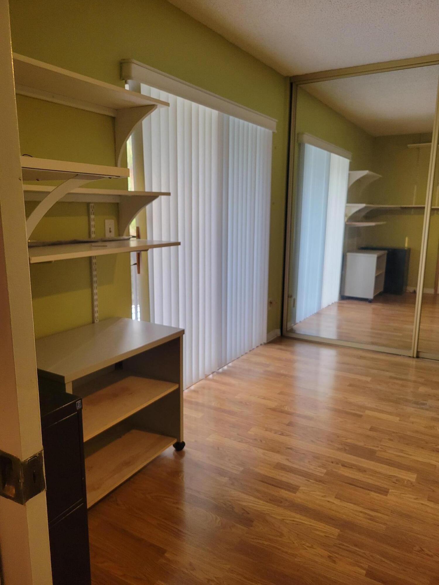 903 Se Camelot Gardens Boulevard Se Property Photo 66