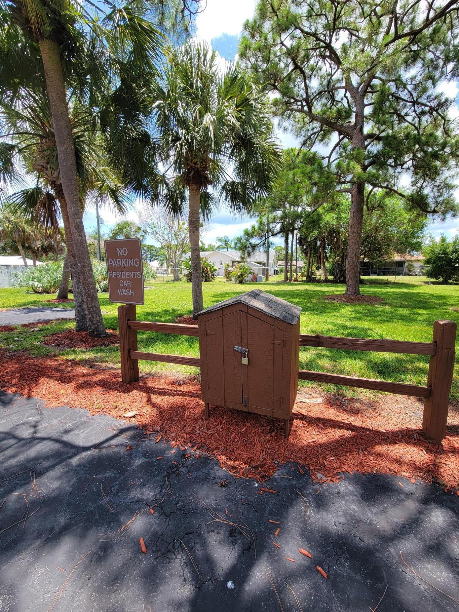 903 Se Camelot Gardens Boulevard Se Property Photo 86
