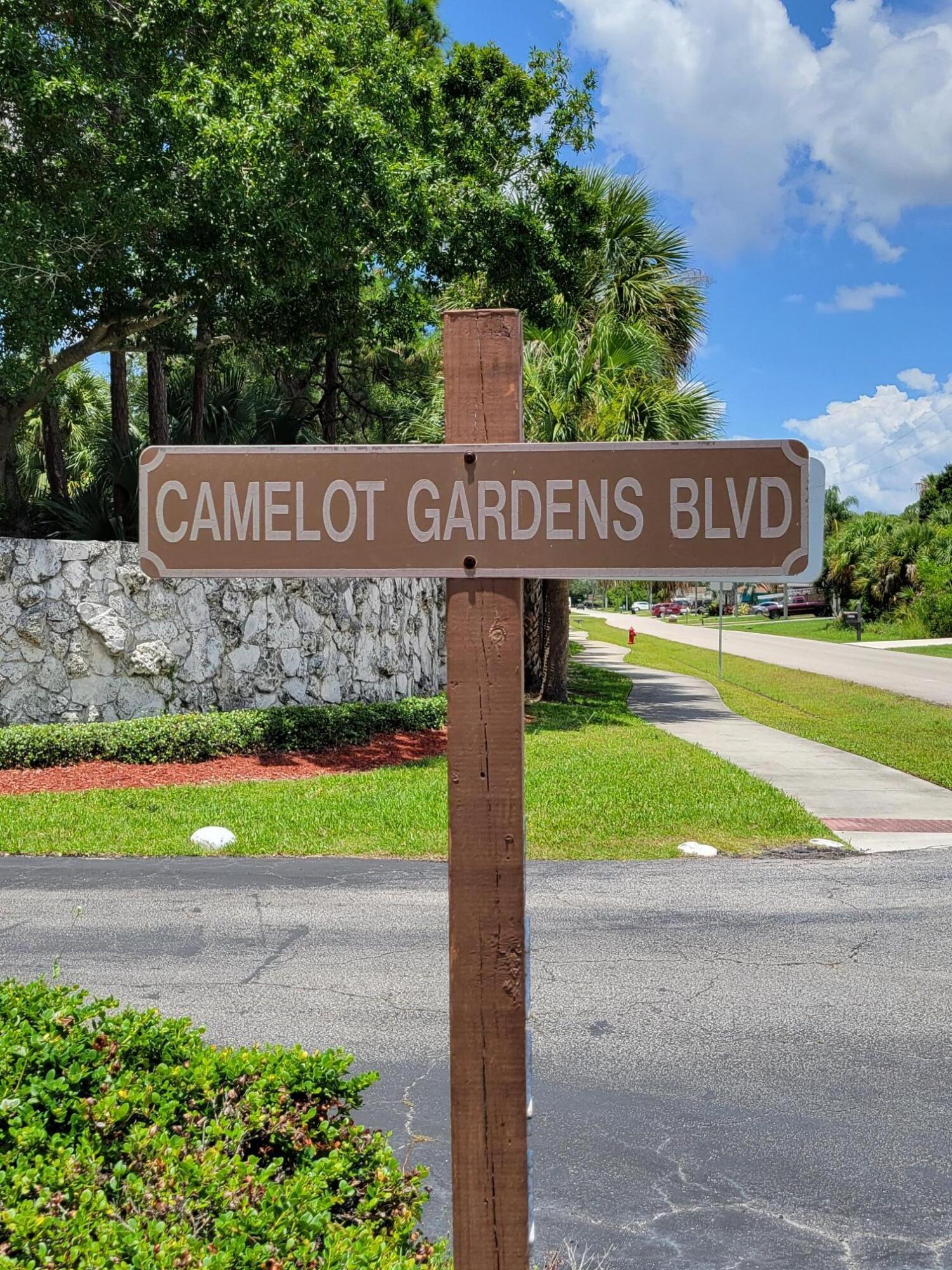 903 Se Camelot Gardens Boulevard Se Property Photo 87