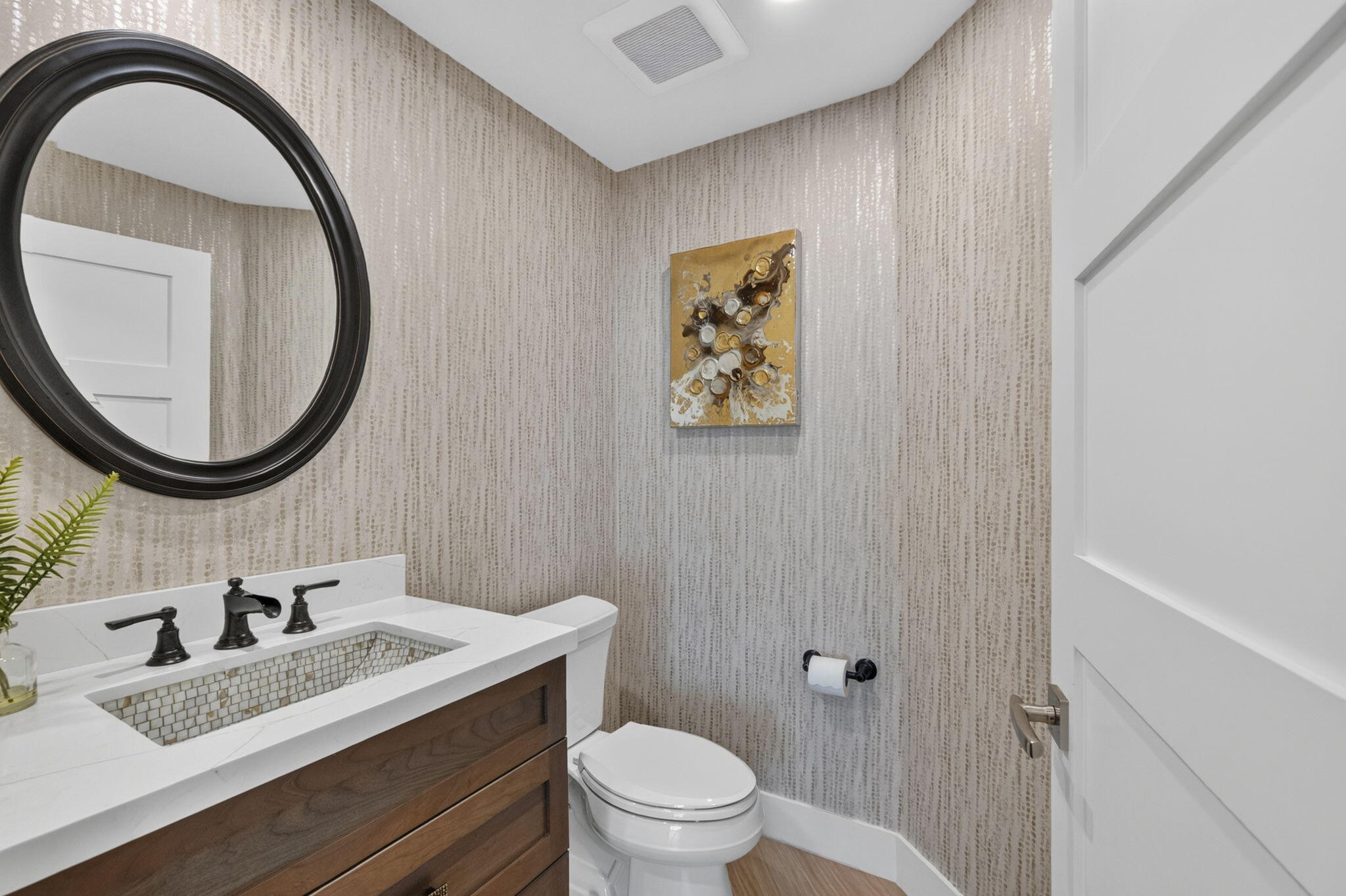 100 S Birch Road 1701a Property Photo 26