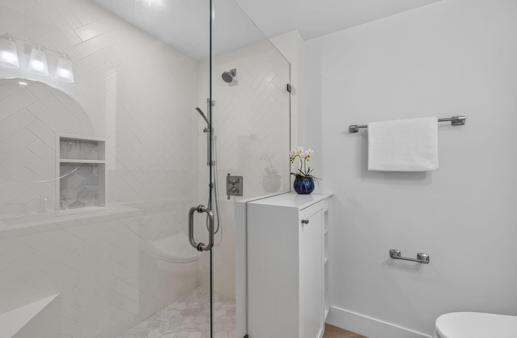 100 S Birch Road 1701a Property Photo 45