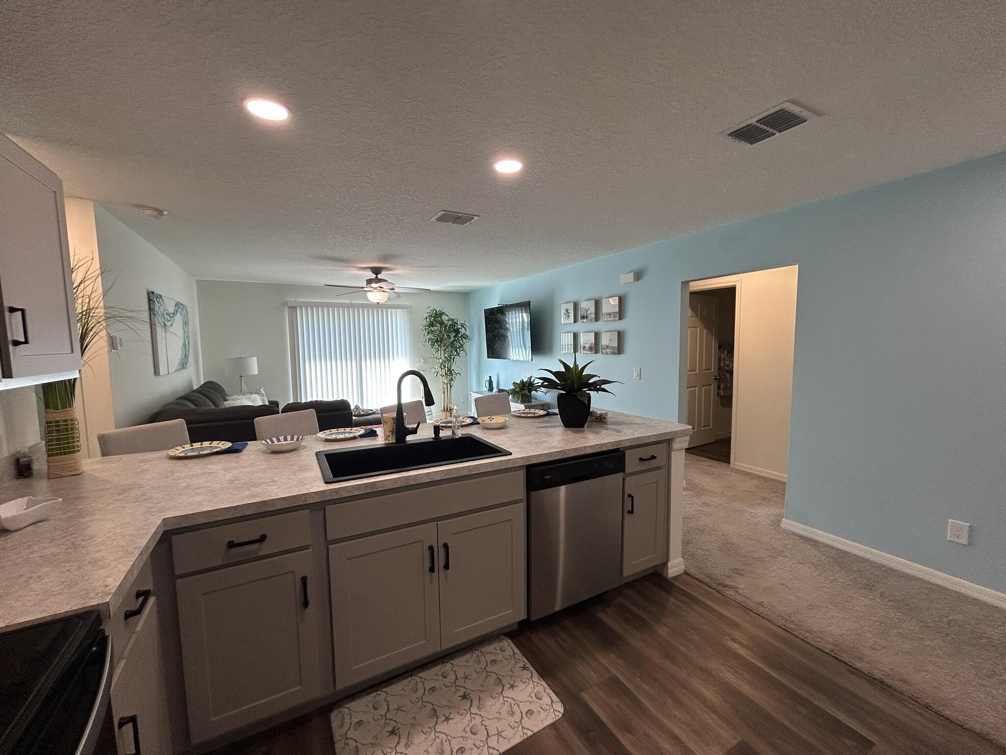 1014 Hammacher Avenue Sw Property Photo 6