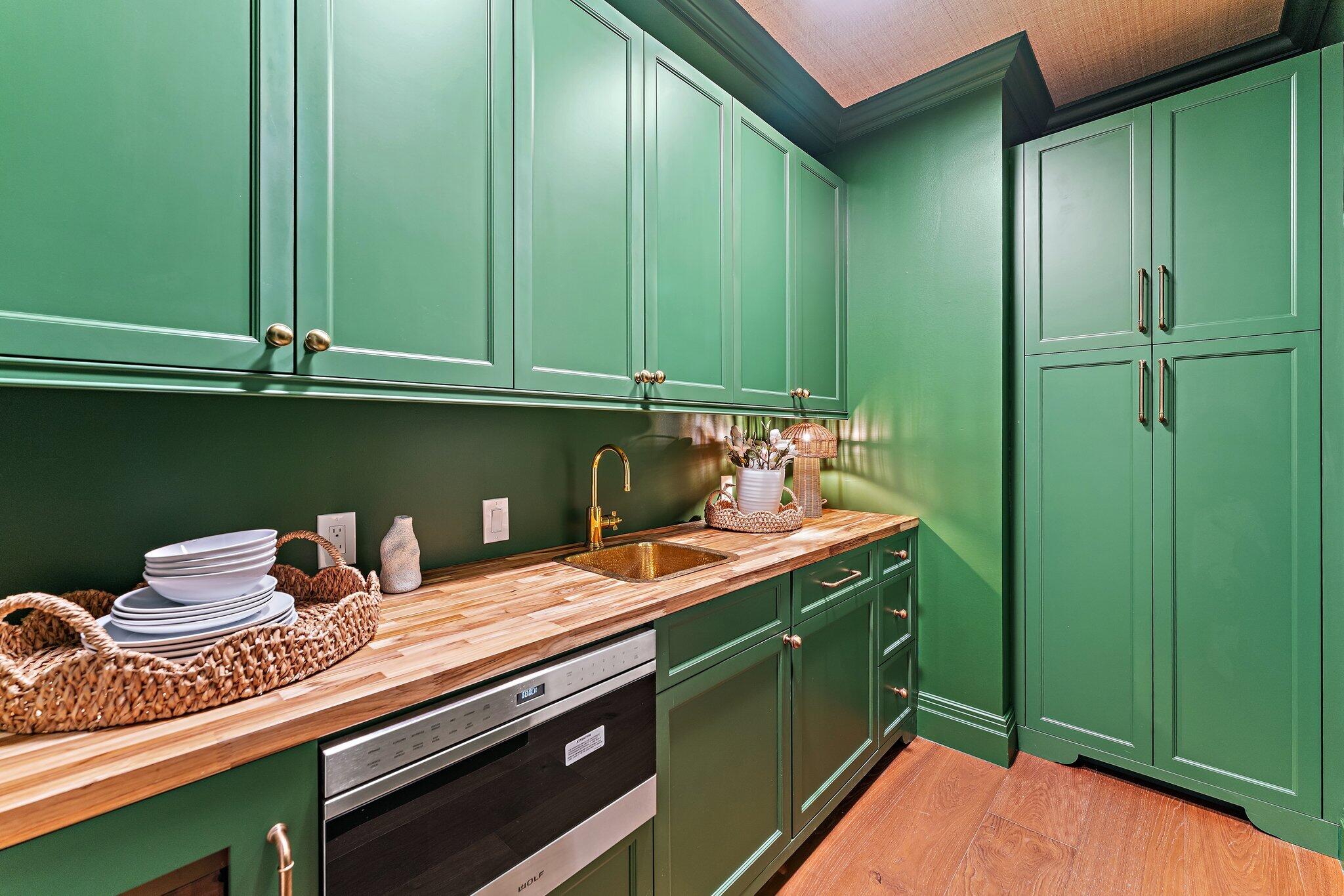 43 N Beach Road Property Photo 54