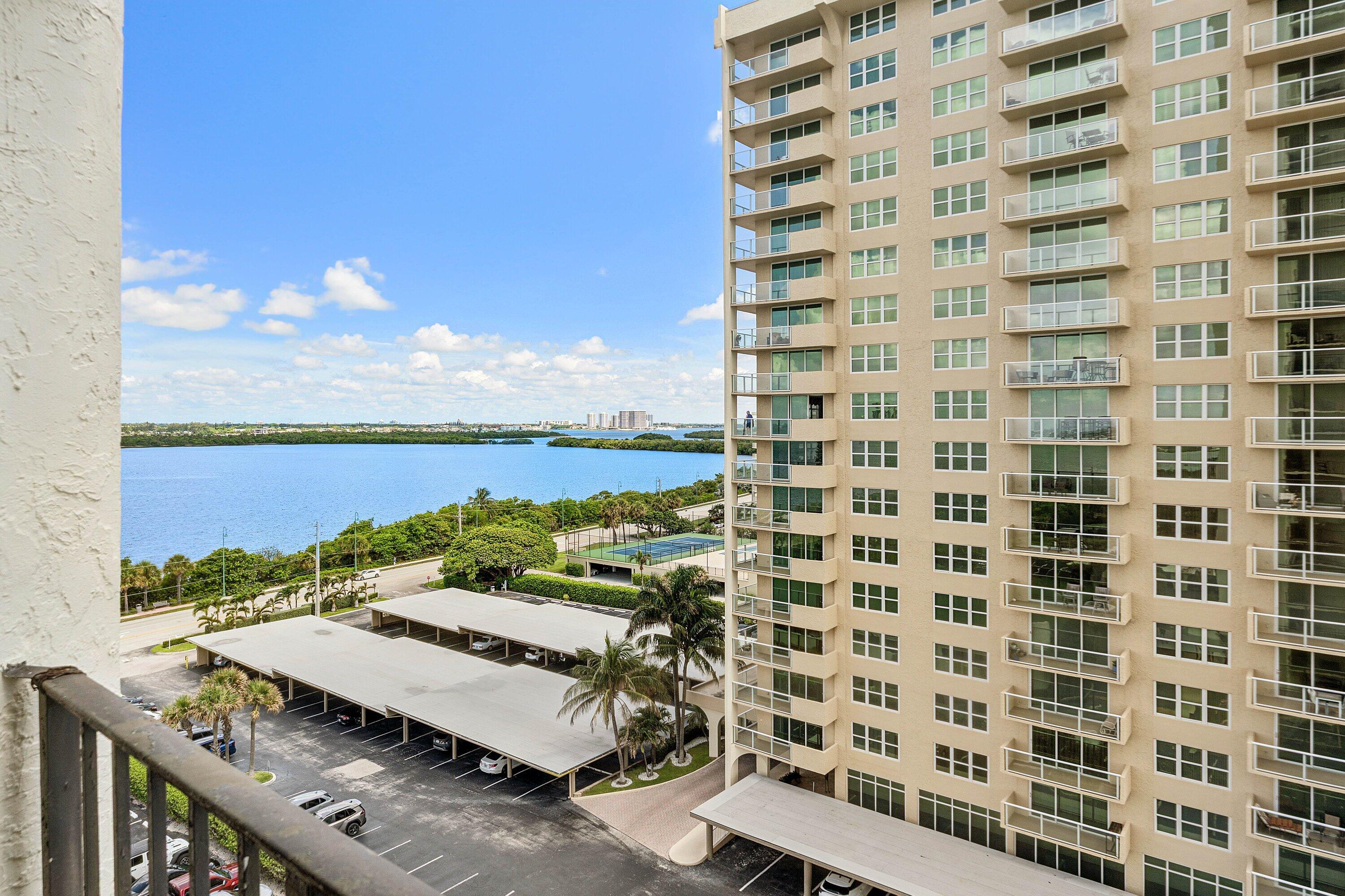 5420 N Ocean Drive 905 Property Photo 26