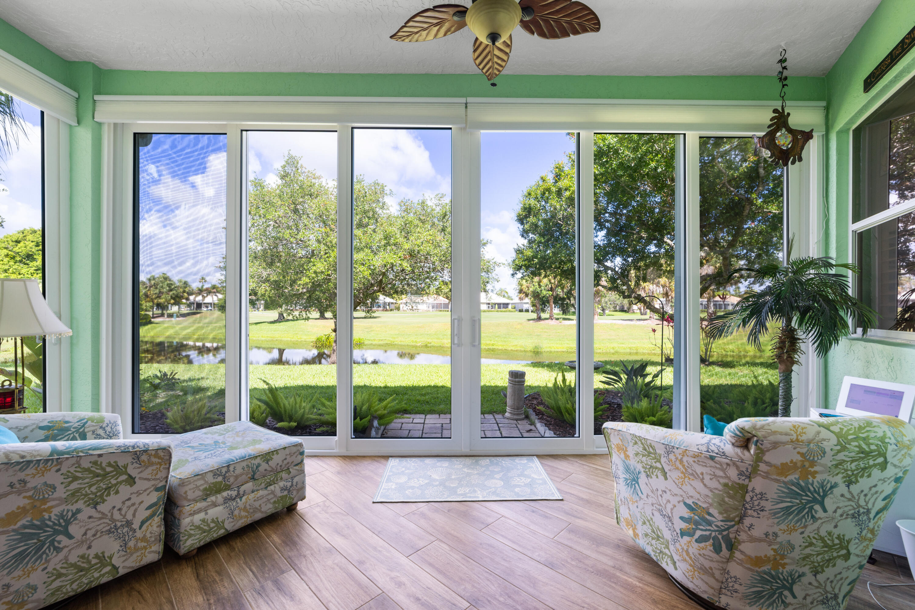 1822 SW Willowbend Lane