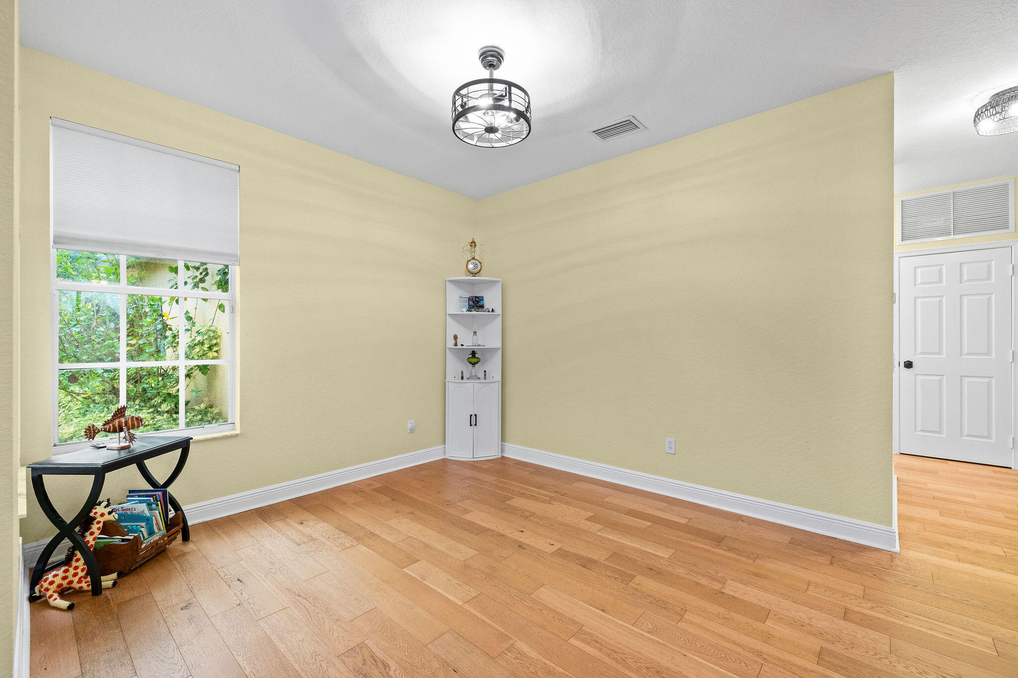 1894 Grey Falcon Circle Sw Property Photo 8