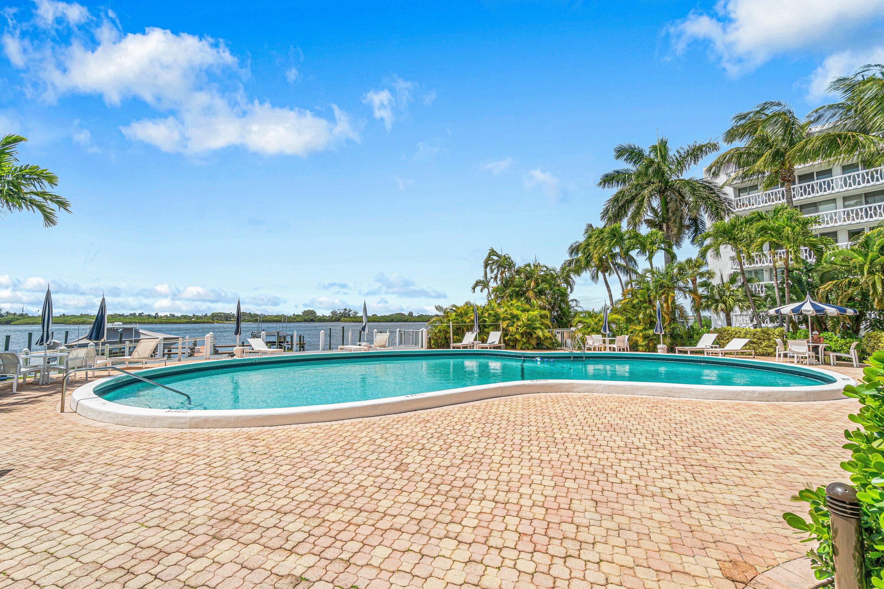 2505 S Ocean Boulevard 515 Property Photo 24