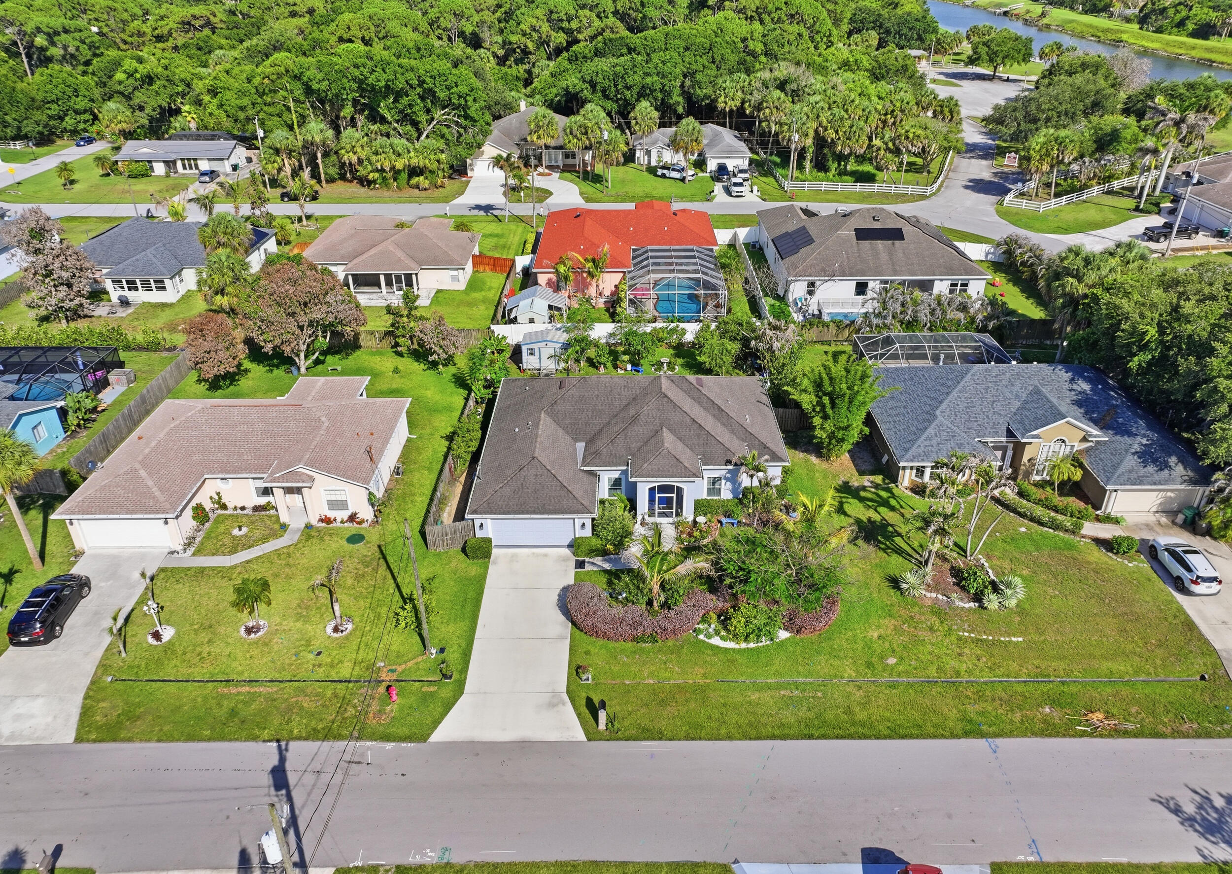 2081 Sw Tropical Terrace Property Photo 49