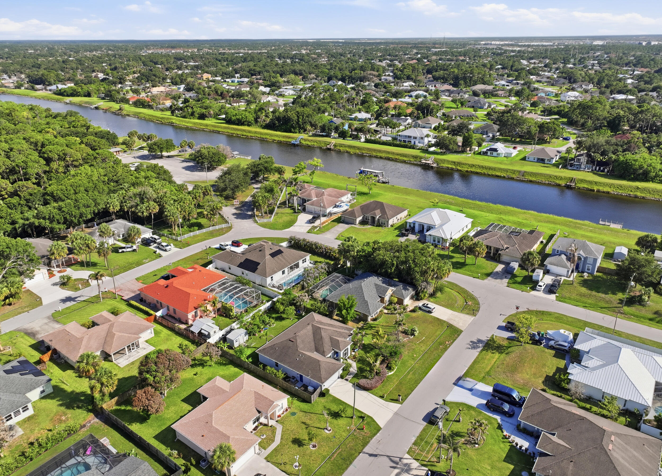 2081 Sw Tropical Terrace Property Photo 60