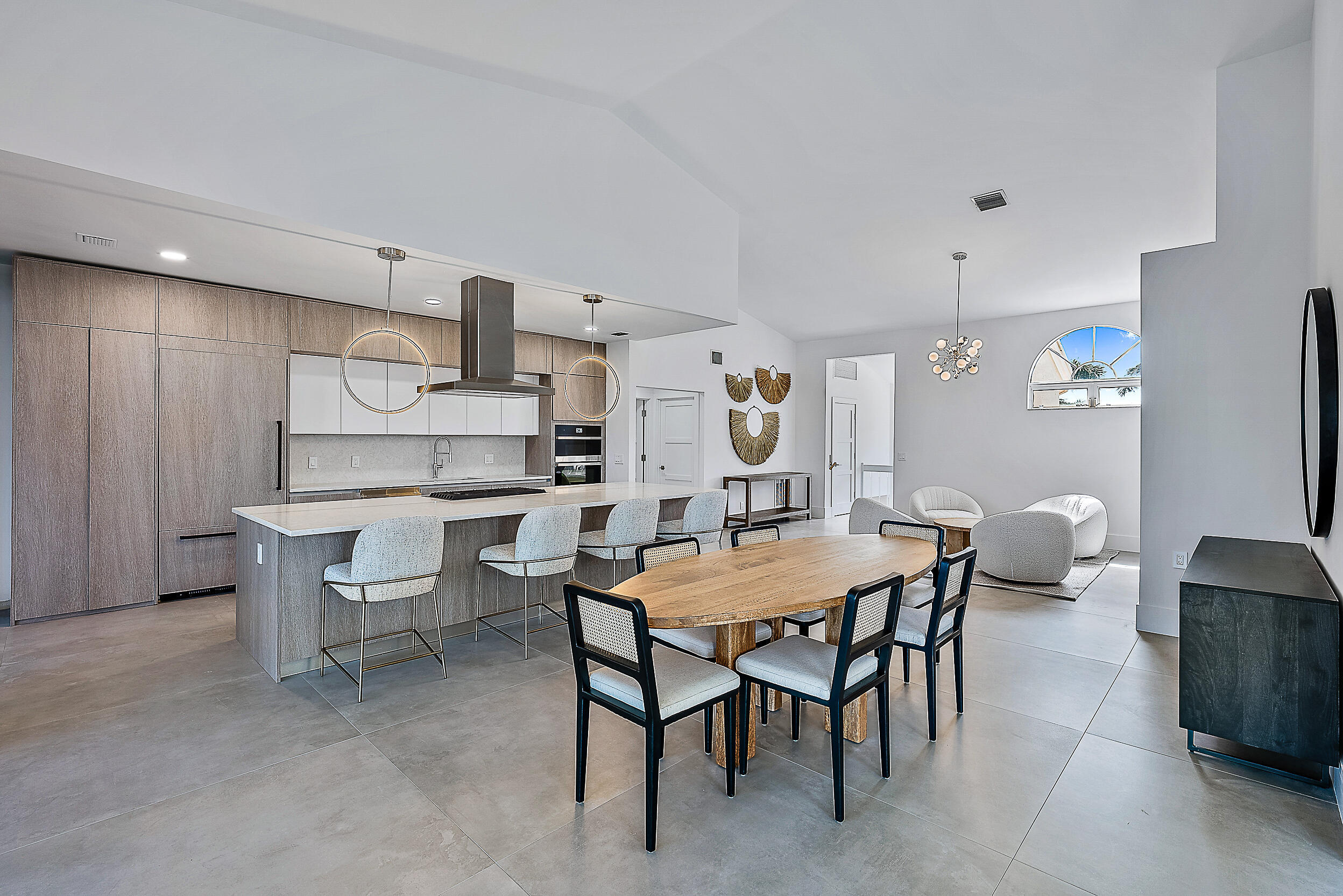 802 Captains Way Property Photo 10