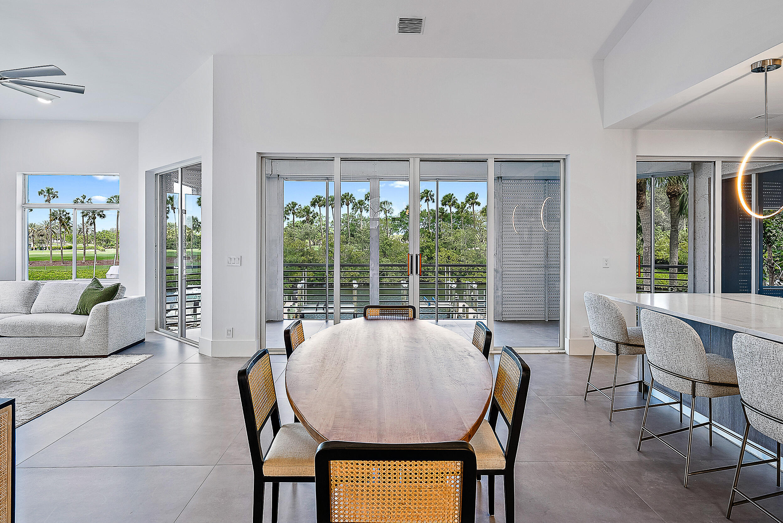 802 Captains Way Property Photo 16