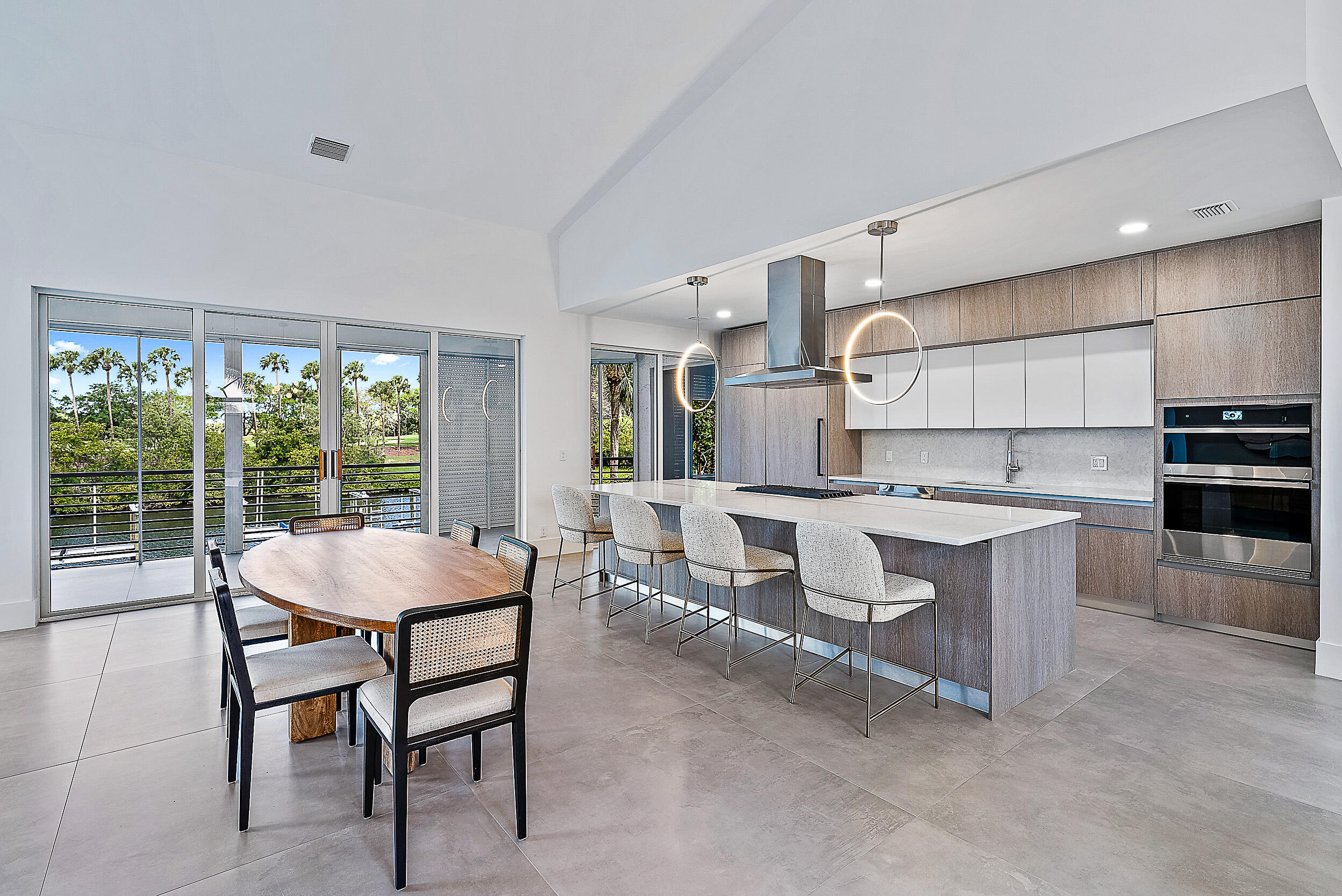 802 Captains Way Property Photo 17