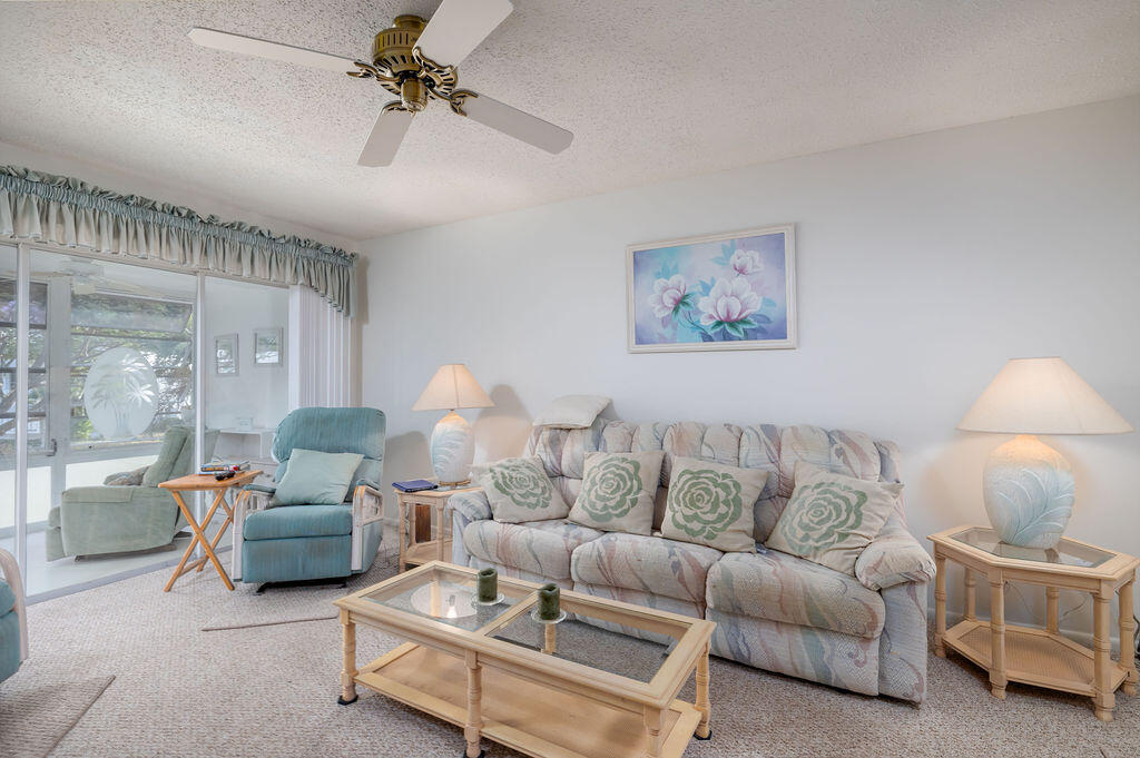 2929 Se Ocean Boulevard 130-8 Property Photo 5