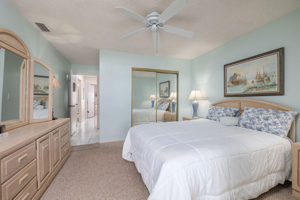 2929 Se Ocean Boulevard 130-8 Property Photo 16