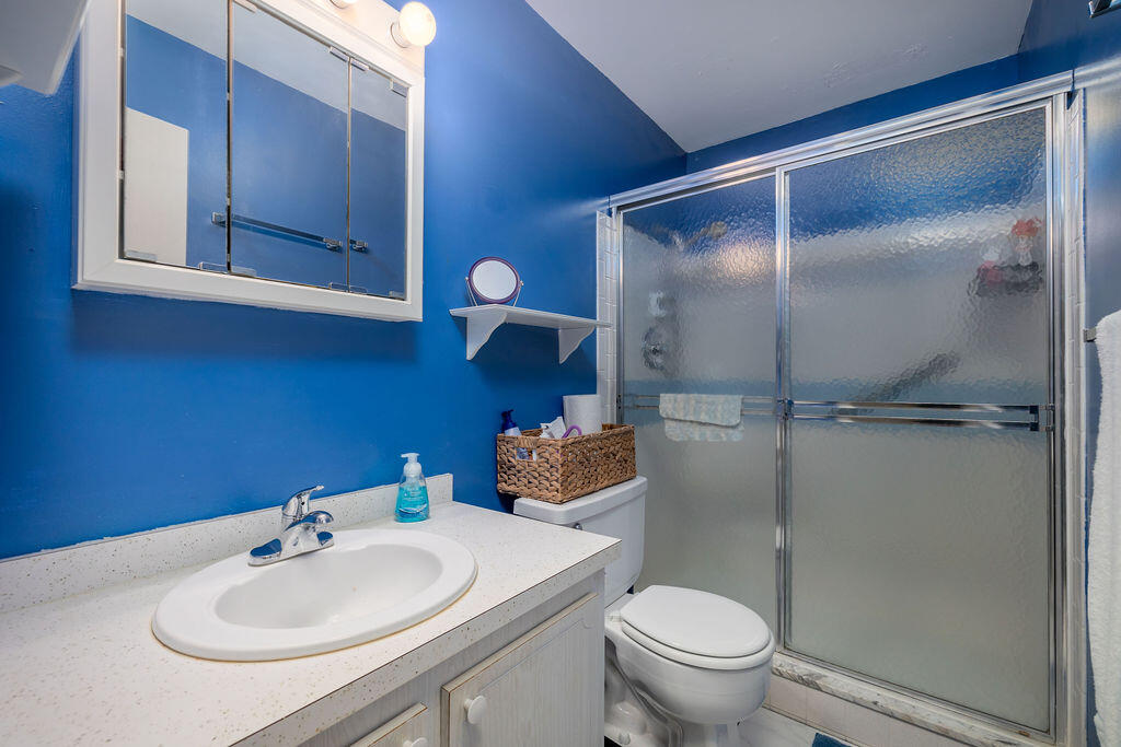2929 Se Ocean Boulevard 130-8 Property Photo 18