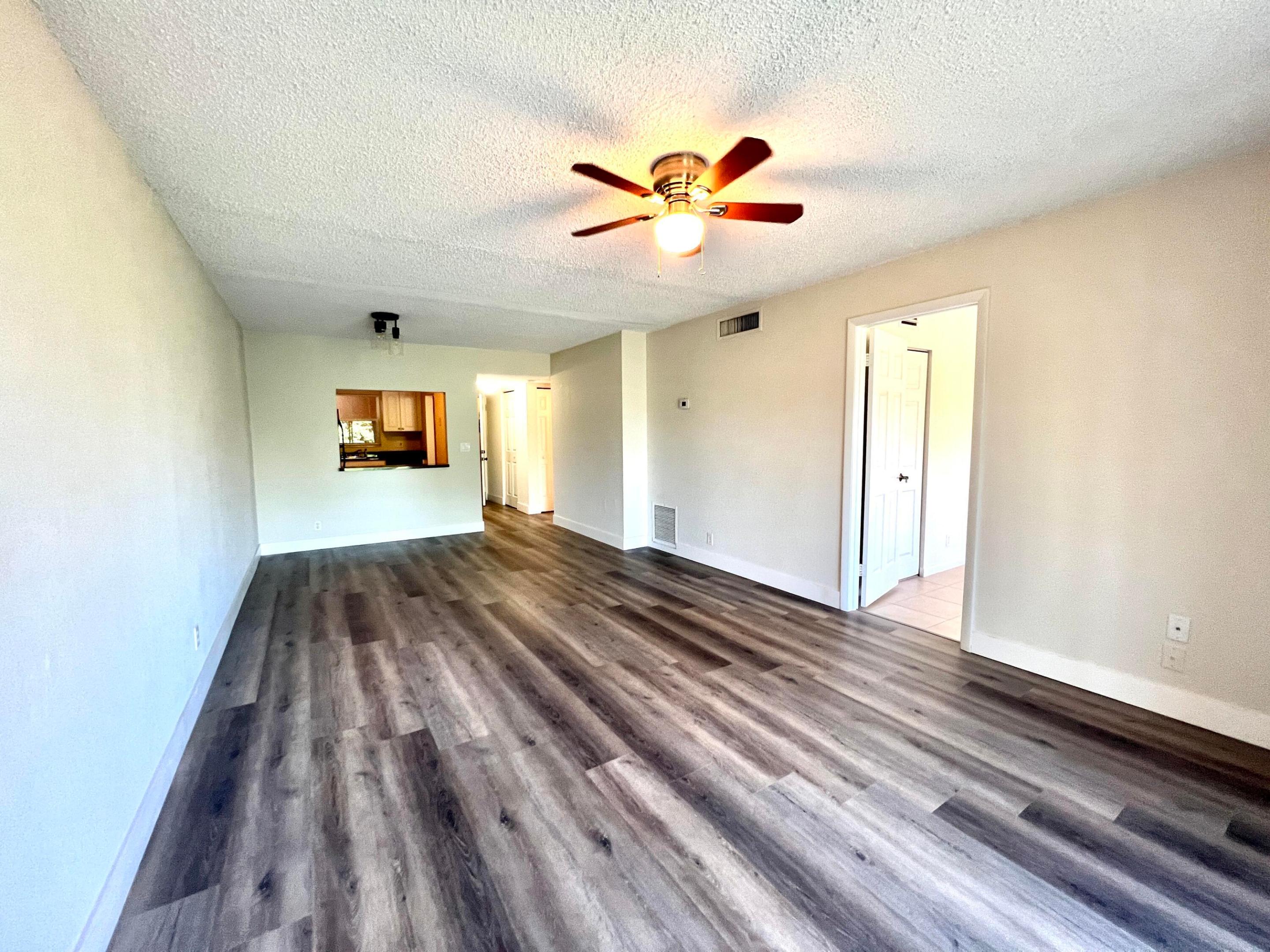 120 Sparrow Drive Apt 302