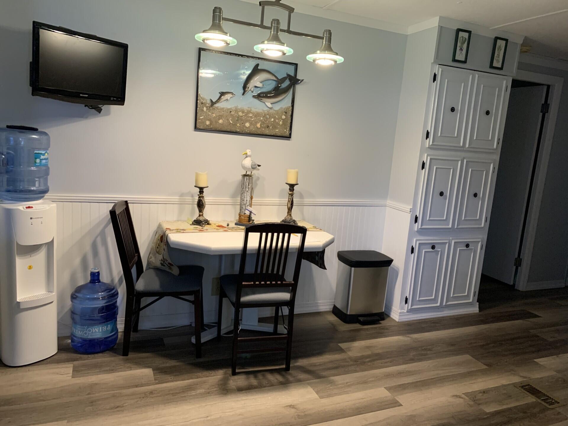 40 Florida Way Property Photo 13