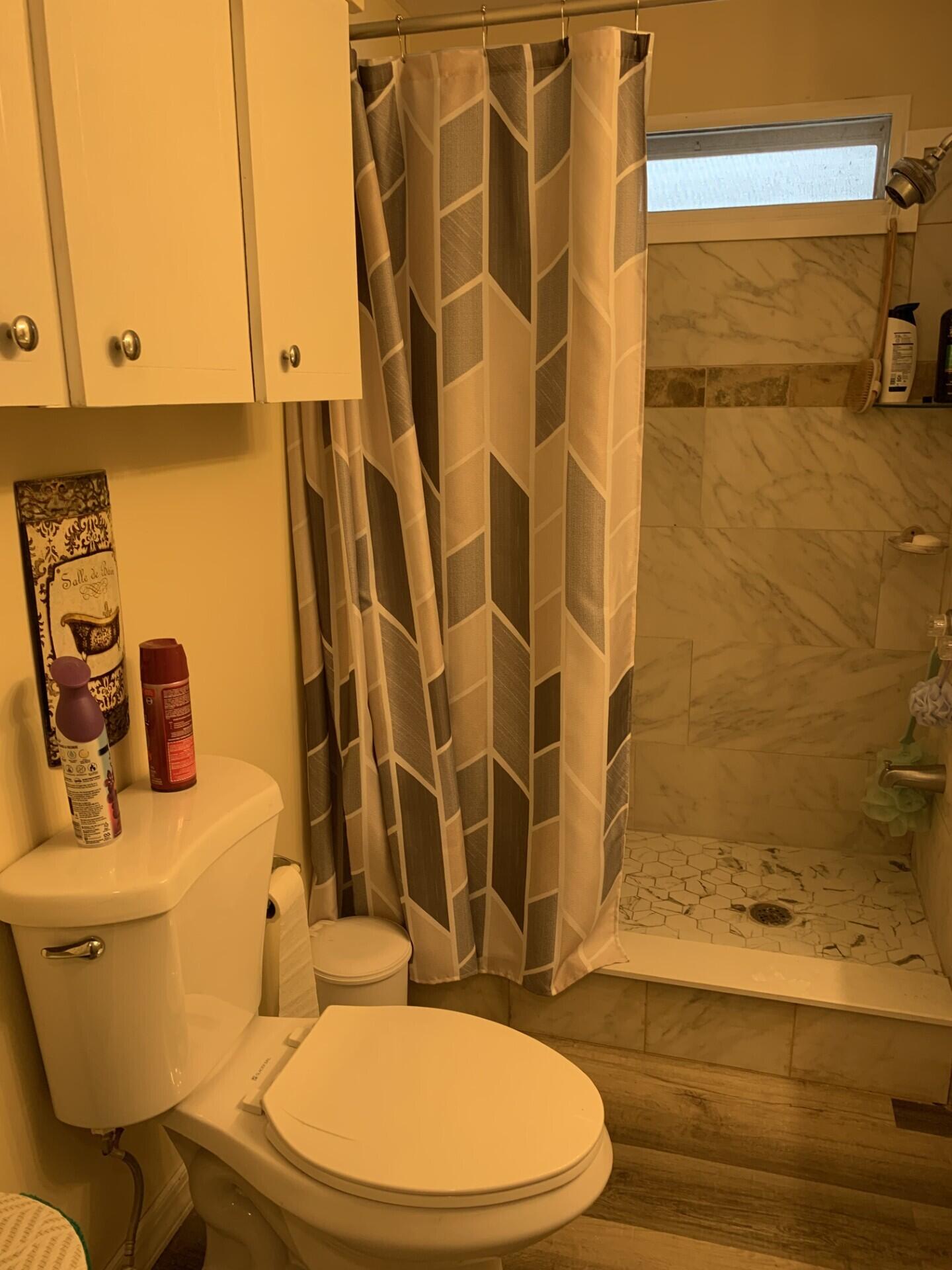 40 Florida Way Property Photo 16