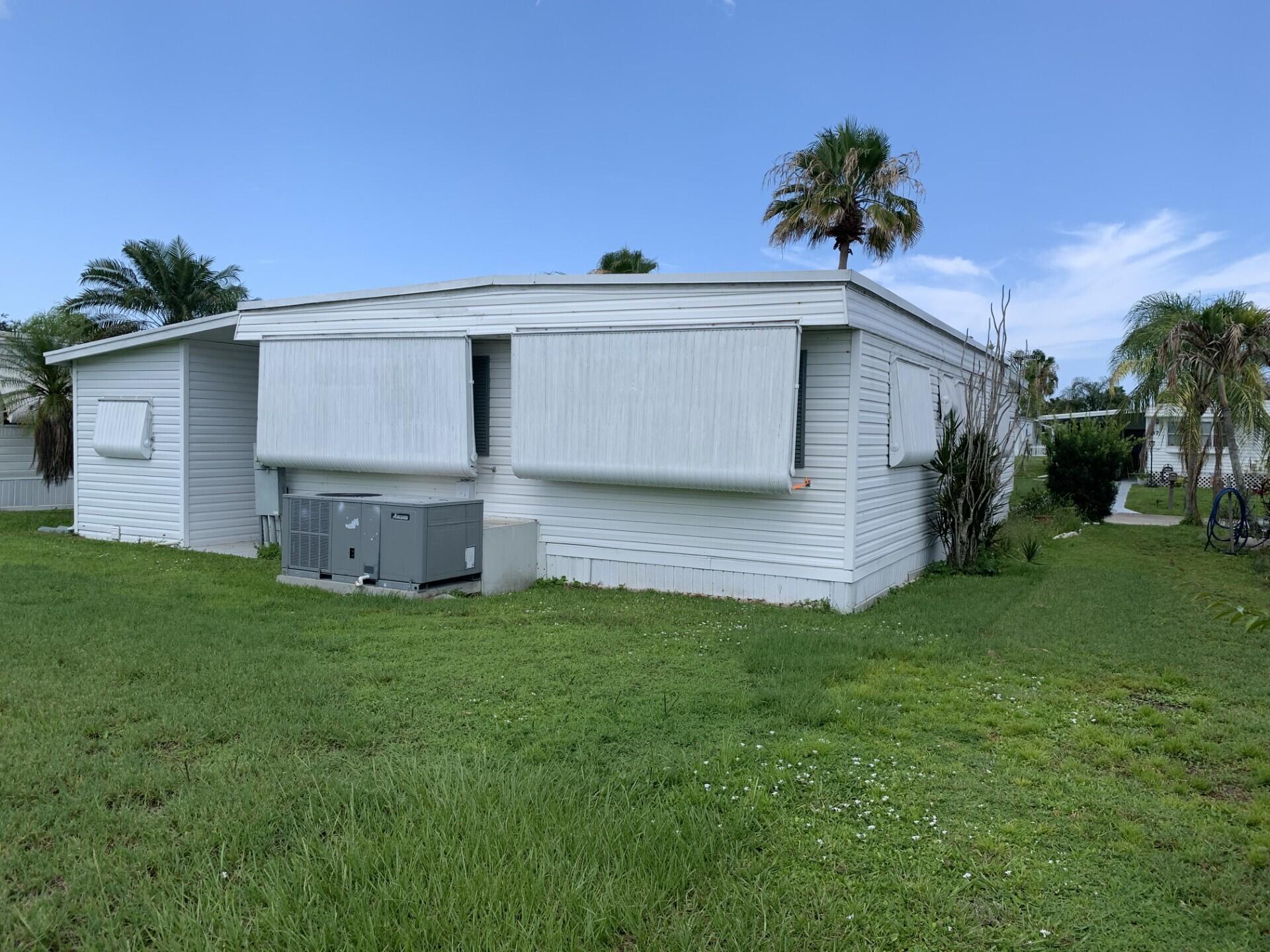 40 Florida Way Property Photo 25