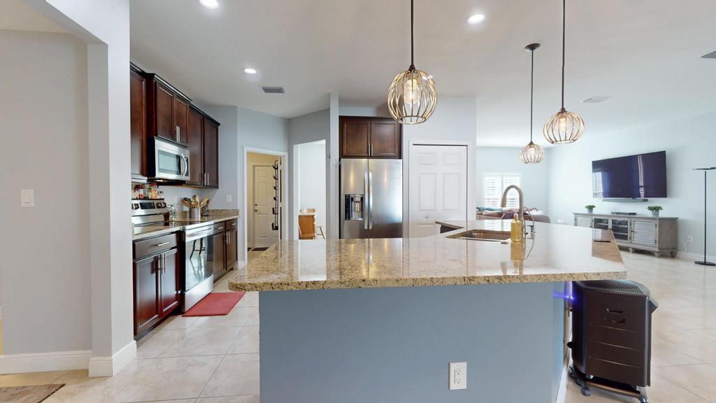 4201 Sw Mcclellen Street Property Photo 16