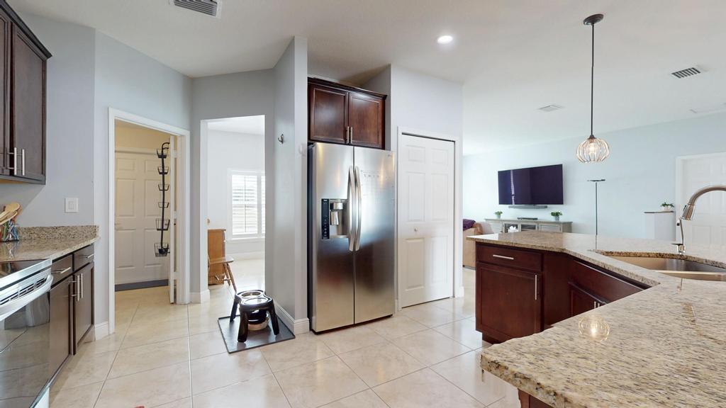 4201 Sw Mcclellen Street Property Photo 17