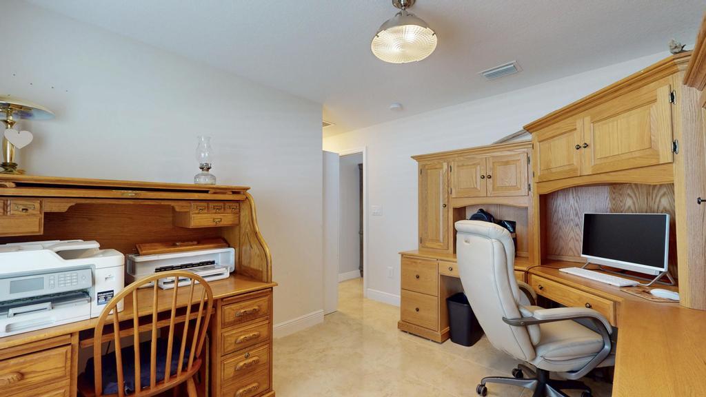 4201 Sw Mcclellen Street Property Photo 52