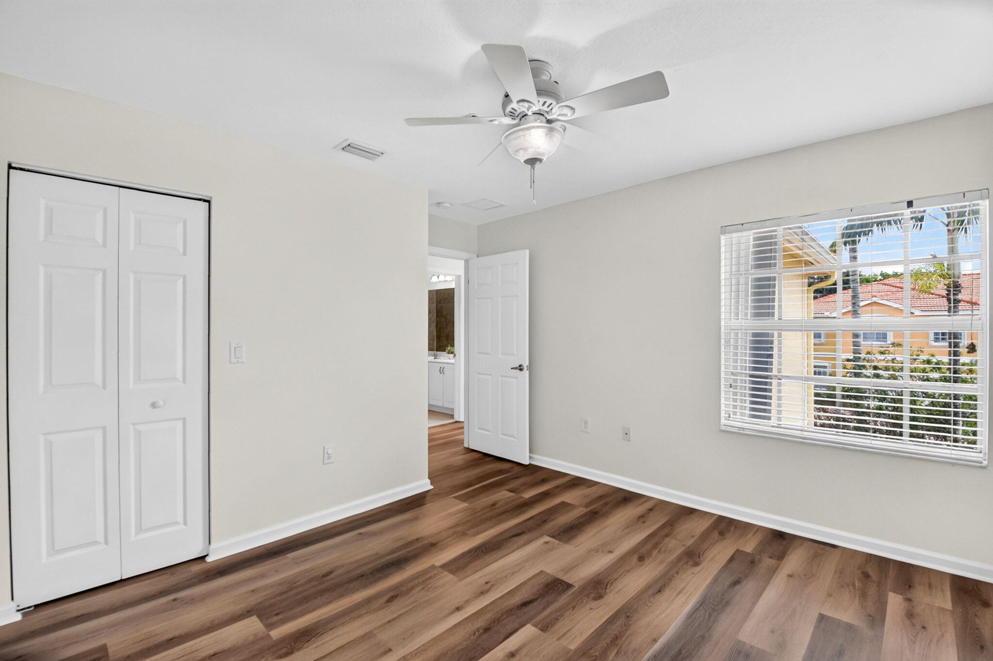 7662 Spatterdock Drive Property Photo 19