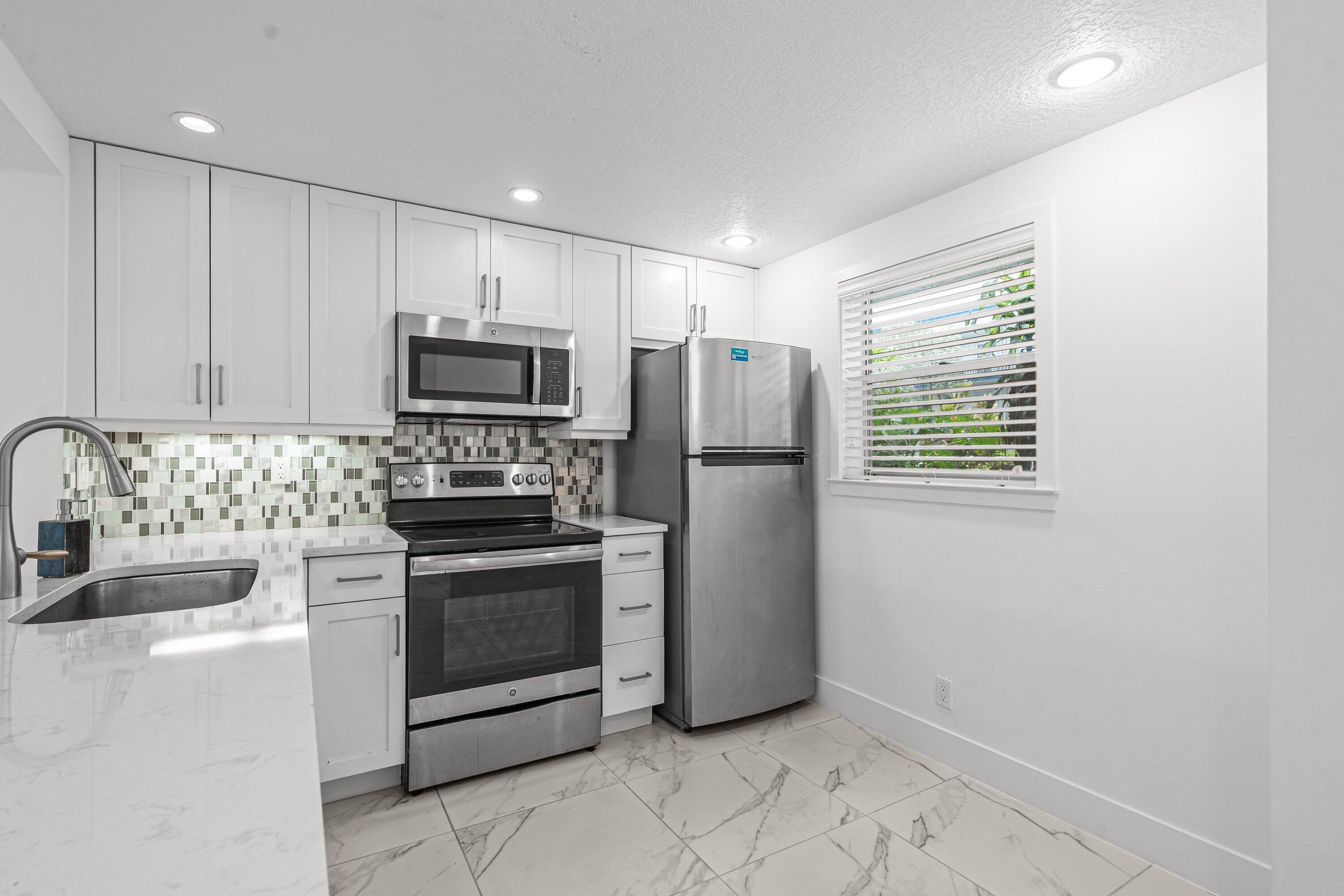 3090 Holiday Springs Boulevard Unit 109 Property Photo 3