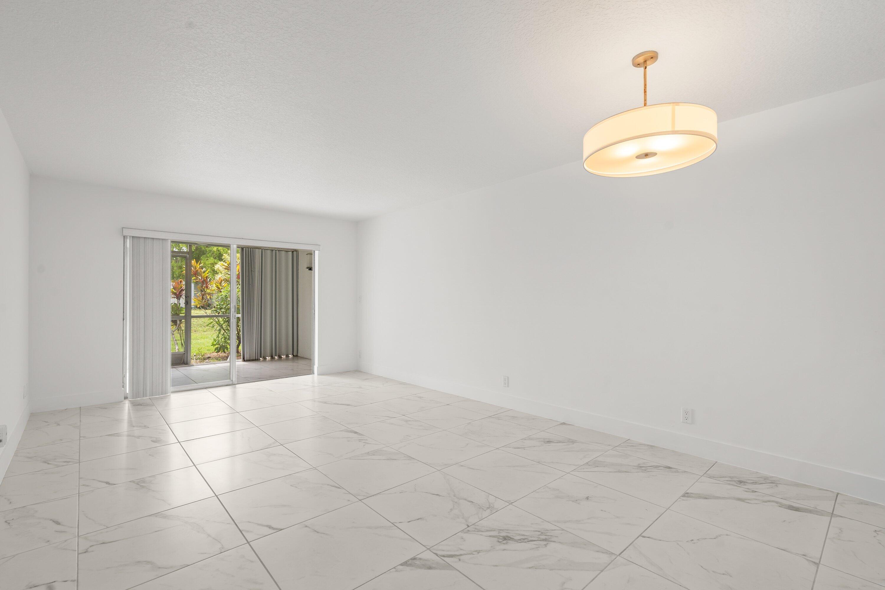 3090 Holiday Springs Boulevard Unit 109 Property Photo 7