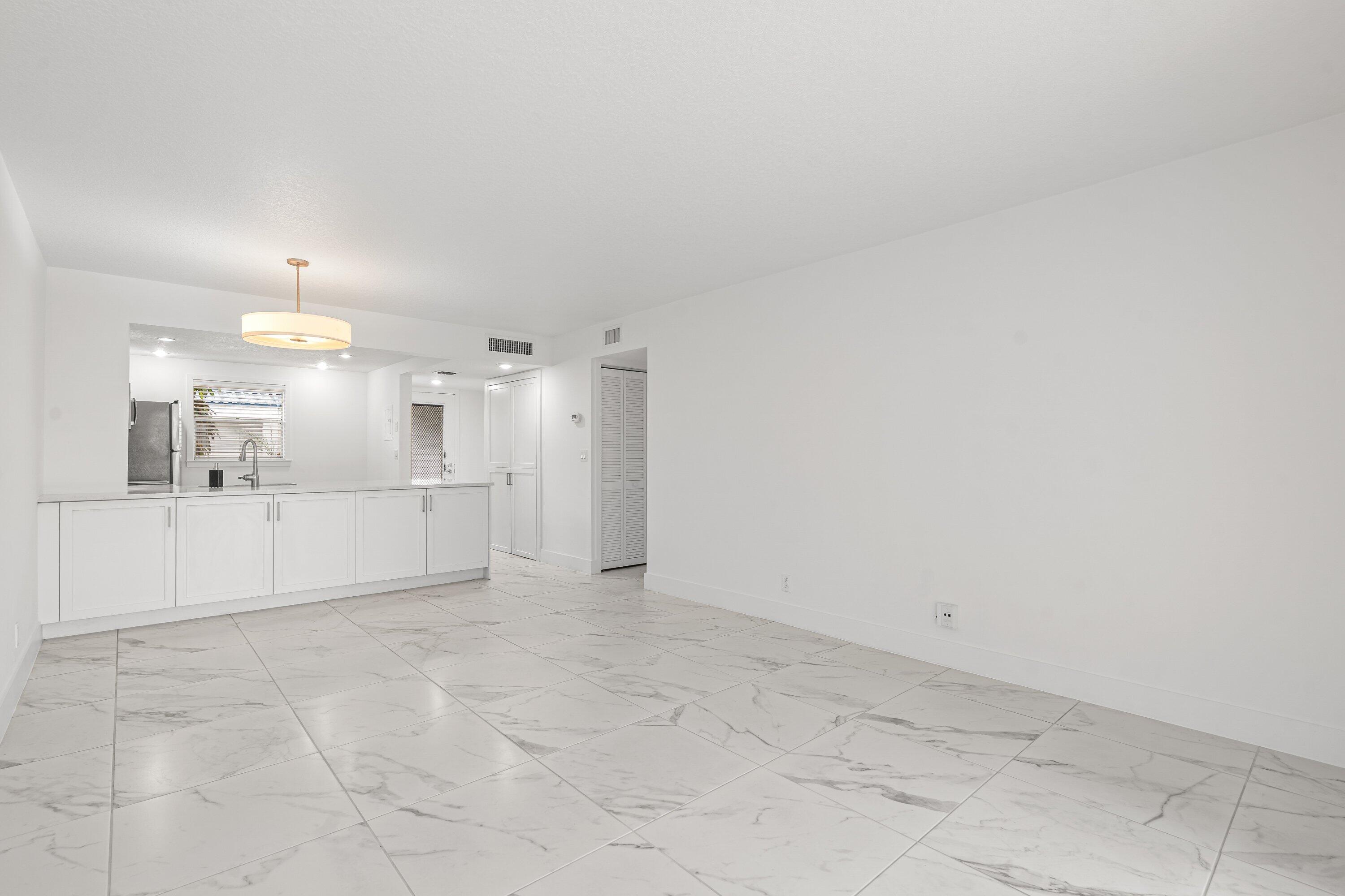 3090 Holiday Springs Boulevard Unit 109 Property Photo 9