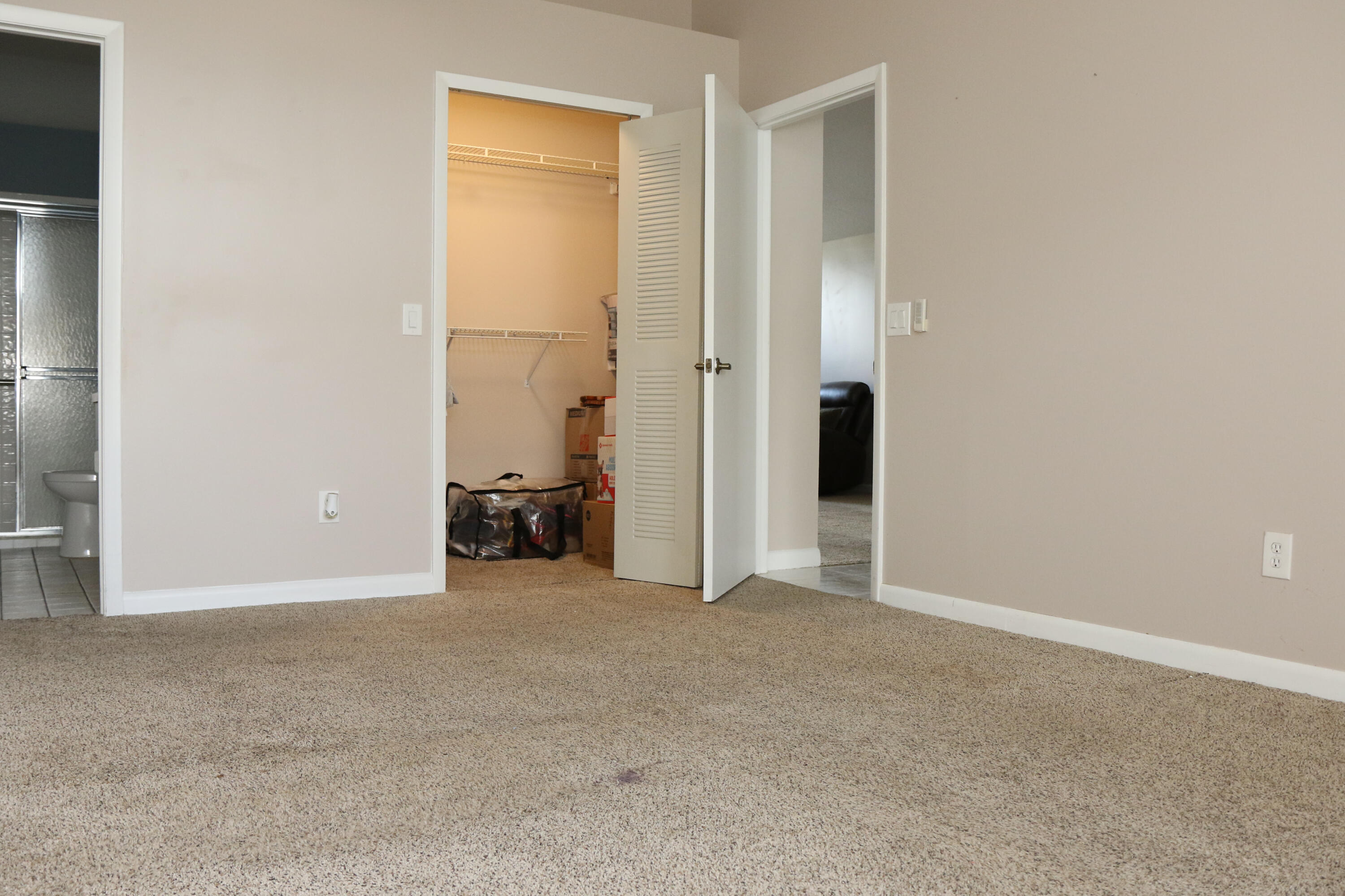 1160 Nw Lombardy Drive Property Photo 18