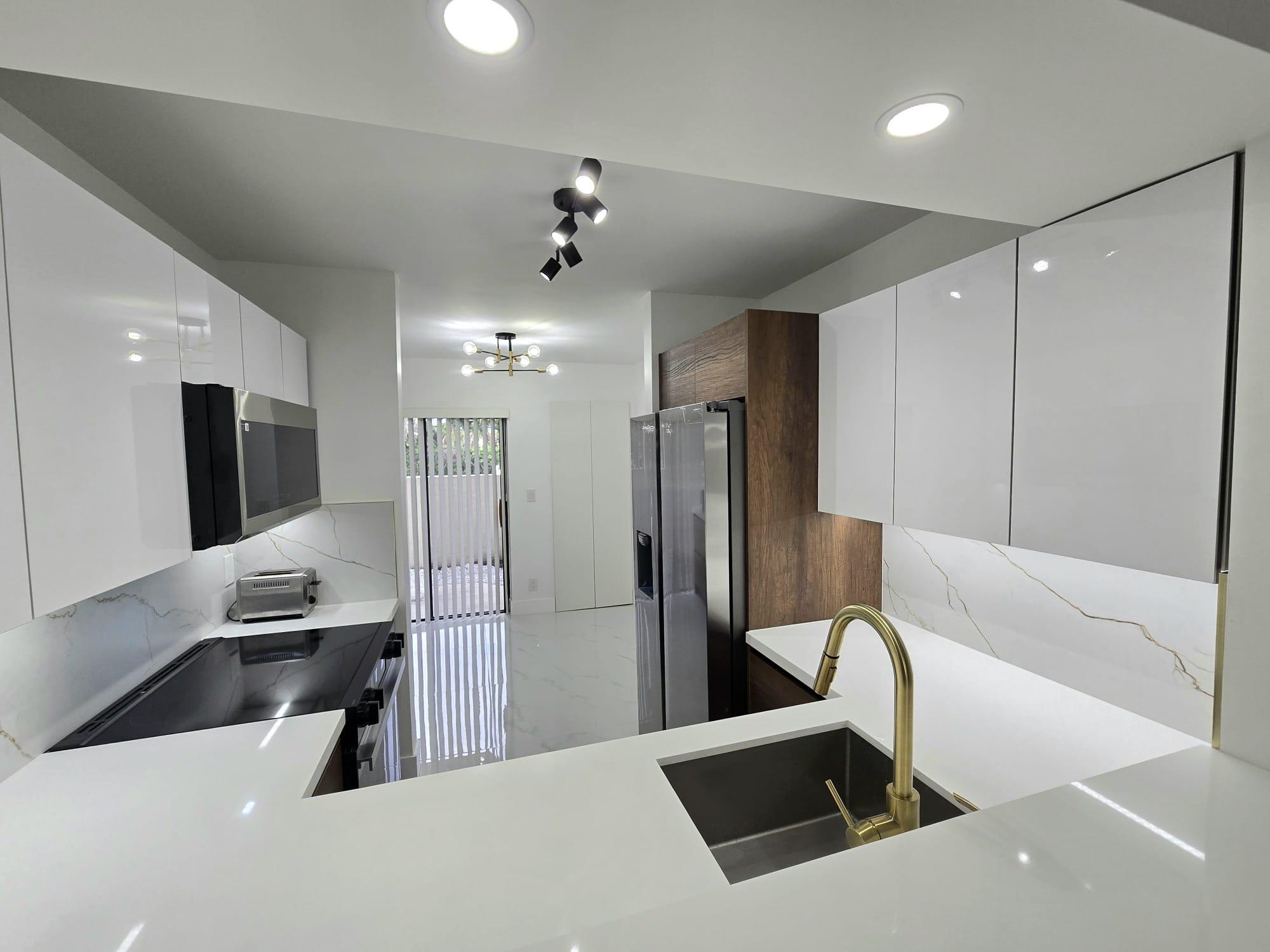 5577 Courtyard Drive Property Photo 7