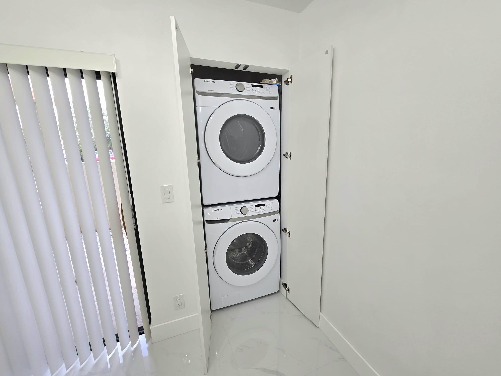 5577 Courtyard Drive Property Photo 13