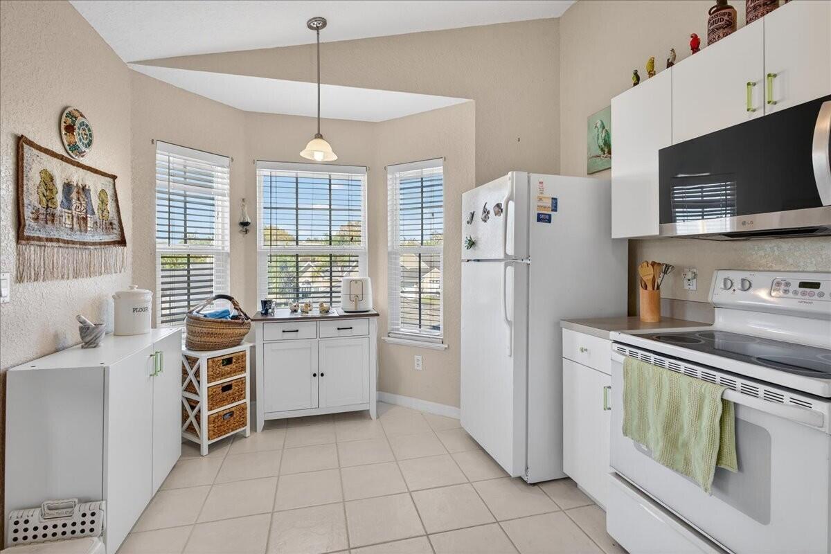 1810 Waterford Drive 6 Property Photo 7