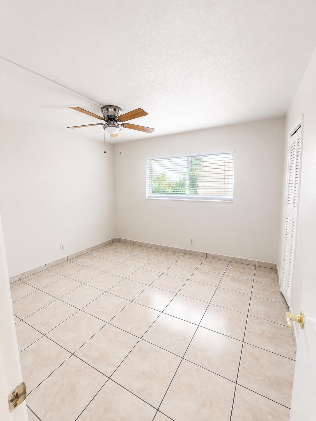 1814 E Oakland Park 41 Property Photo 7