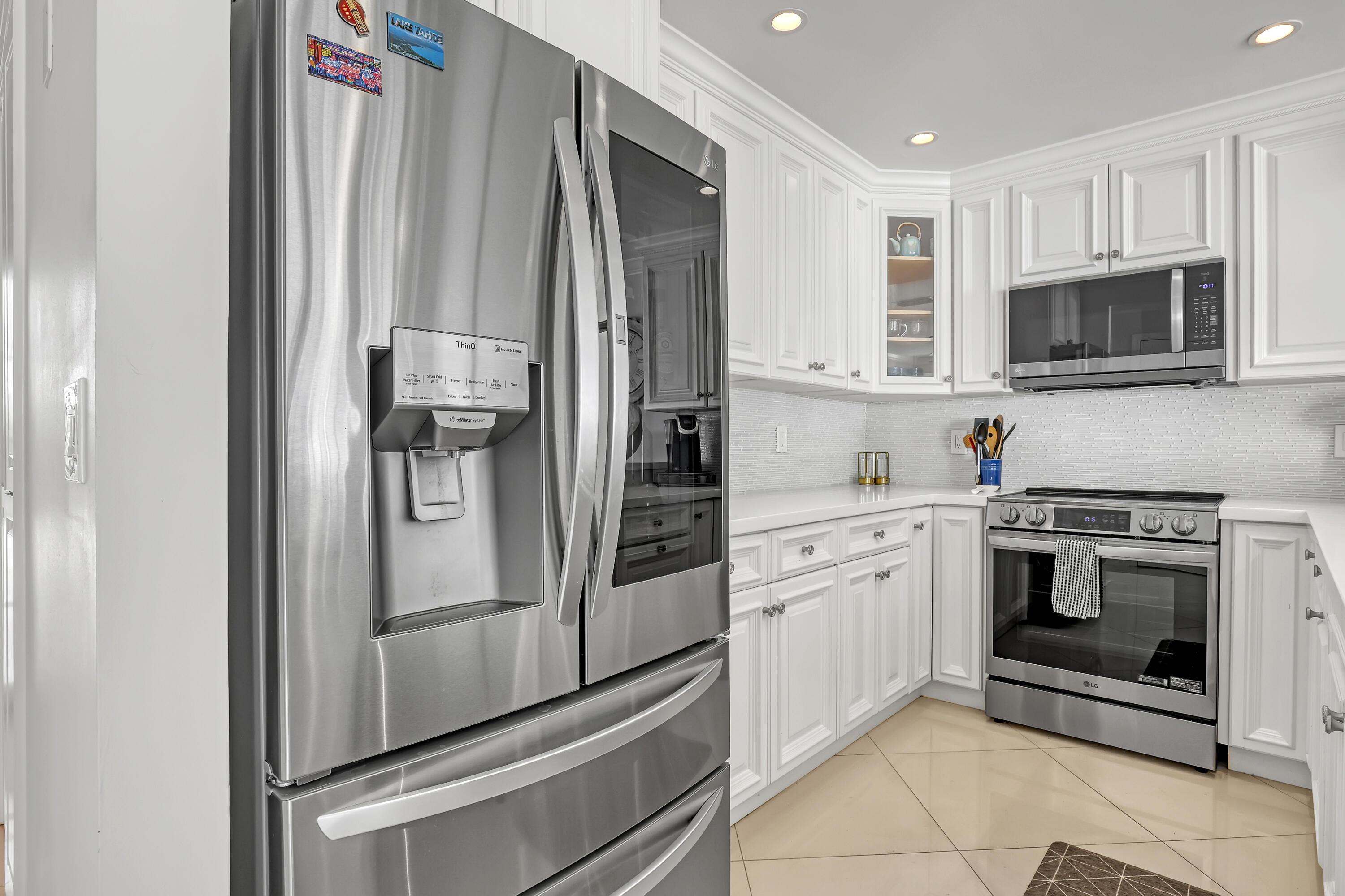 220 Celestial Way 6 Property Photo 9