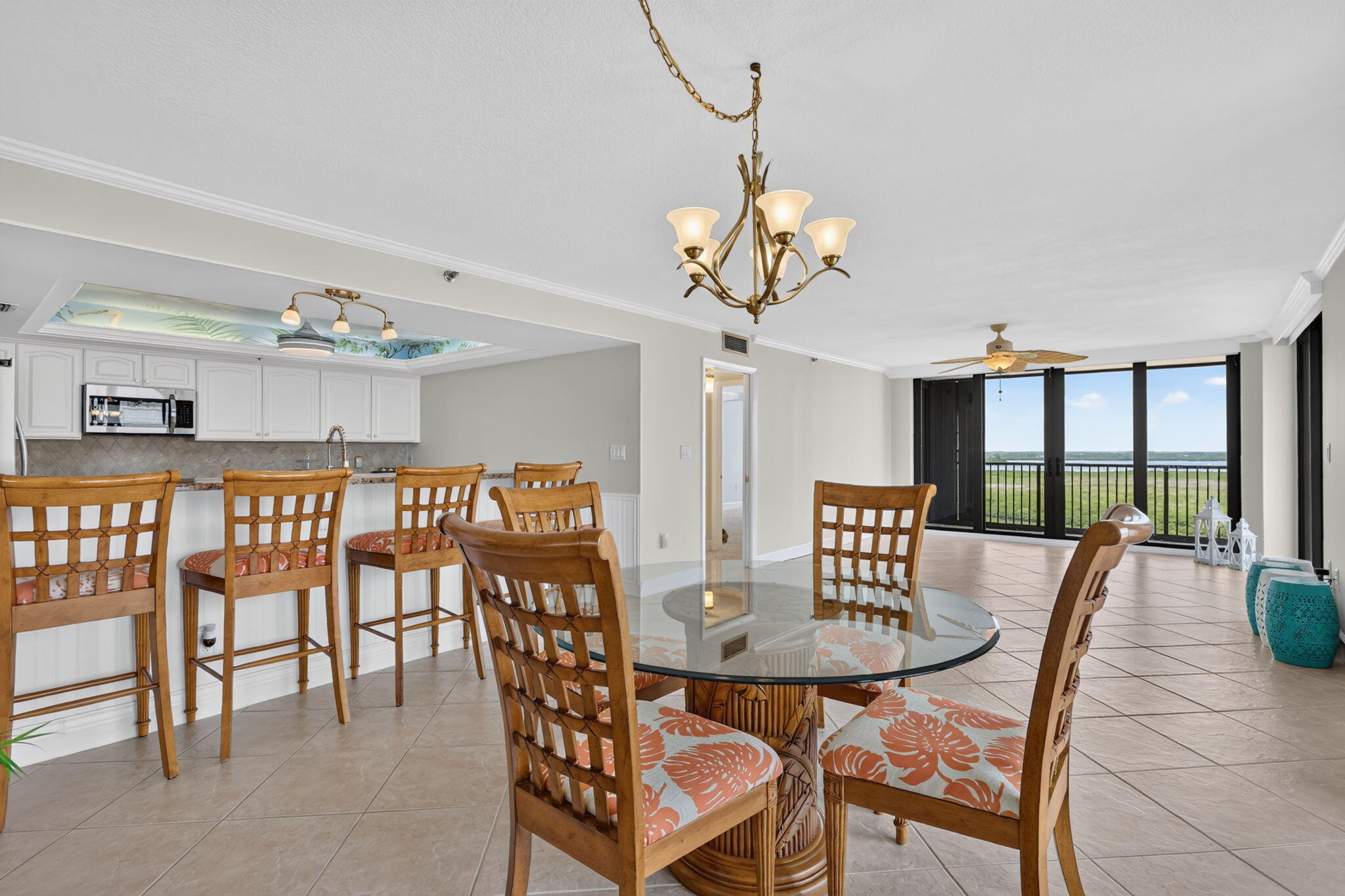 5047 N Highway A1a 1704 Property Photo 15