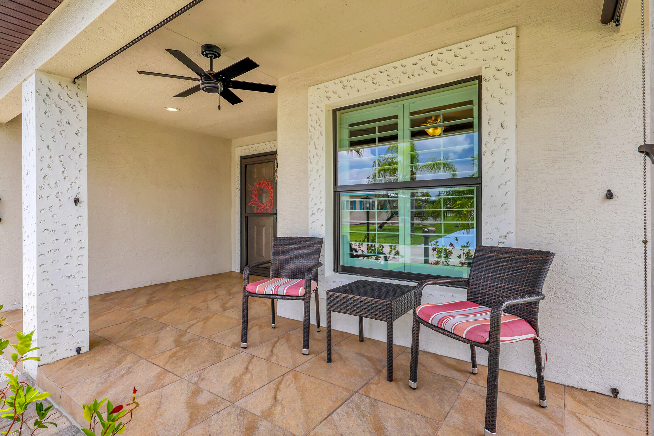 22 Alta Loma Property Photo 3
