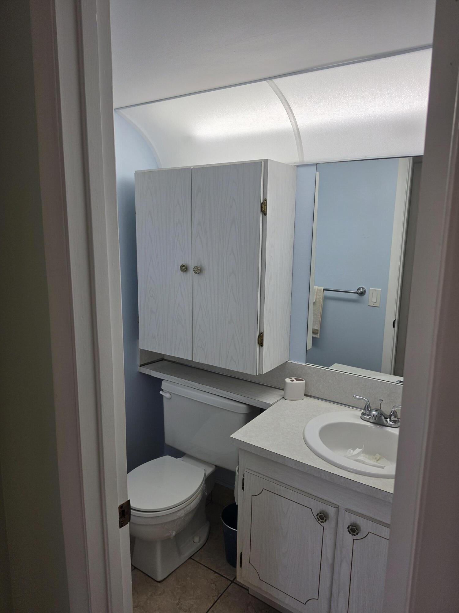 15 Markham A Property Photo 14