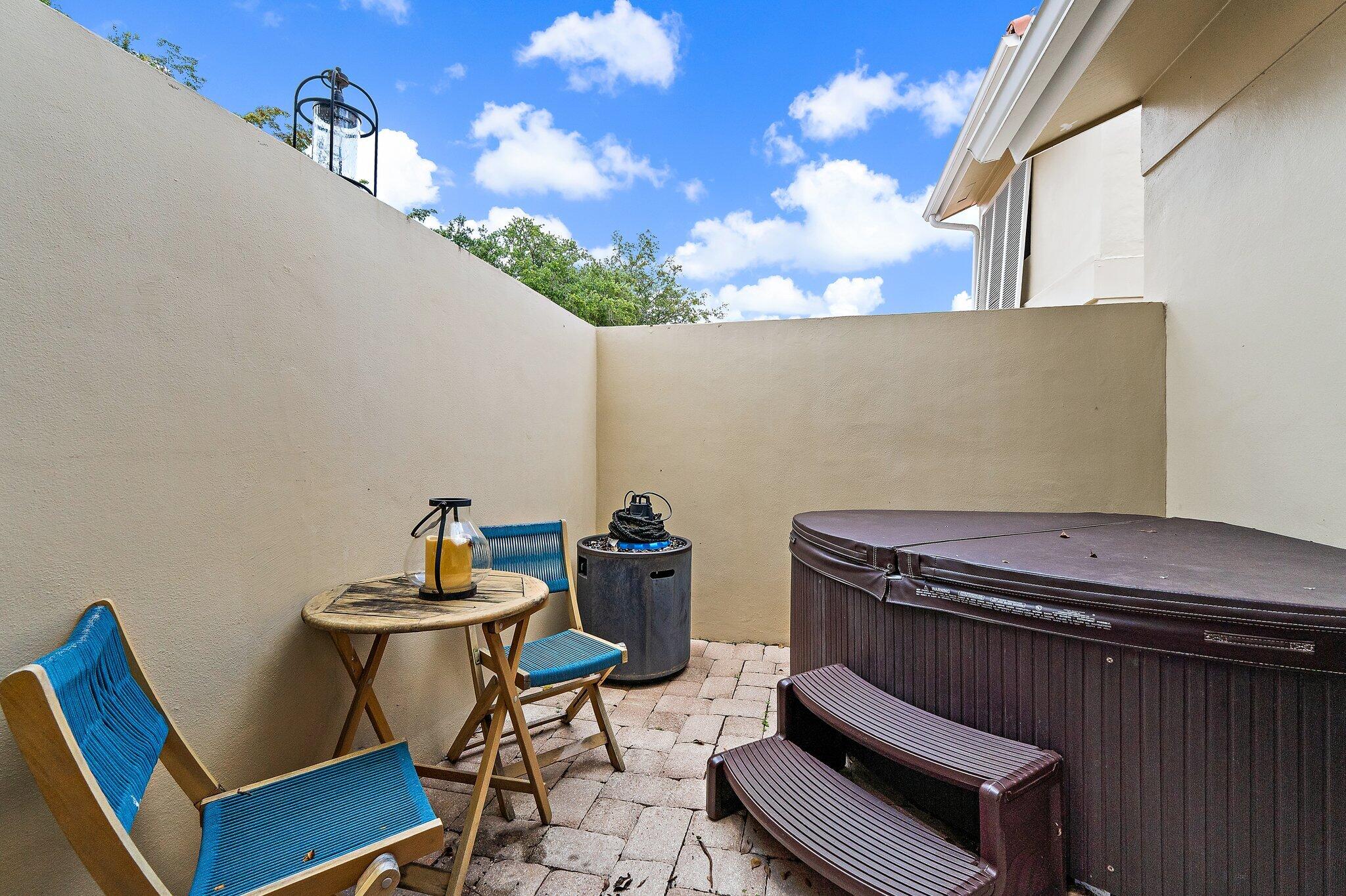 261 Old Meadow Way Way Property Photo 28