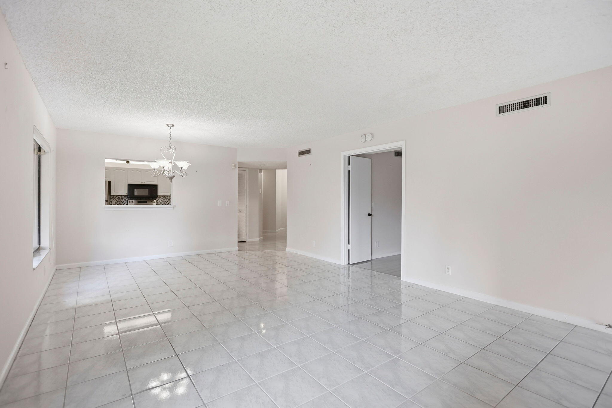 10110 Cedar Point Boulevard 206 Property Photo 11