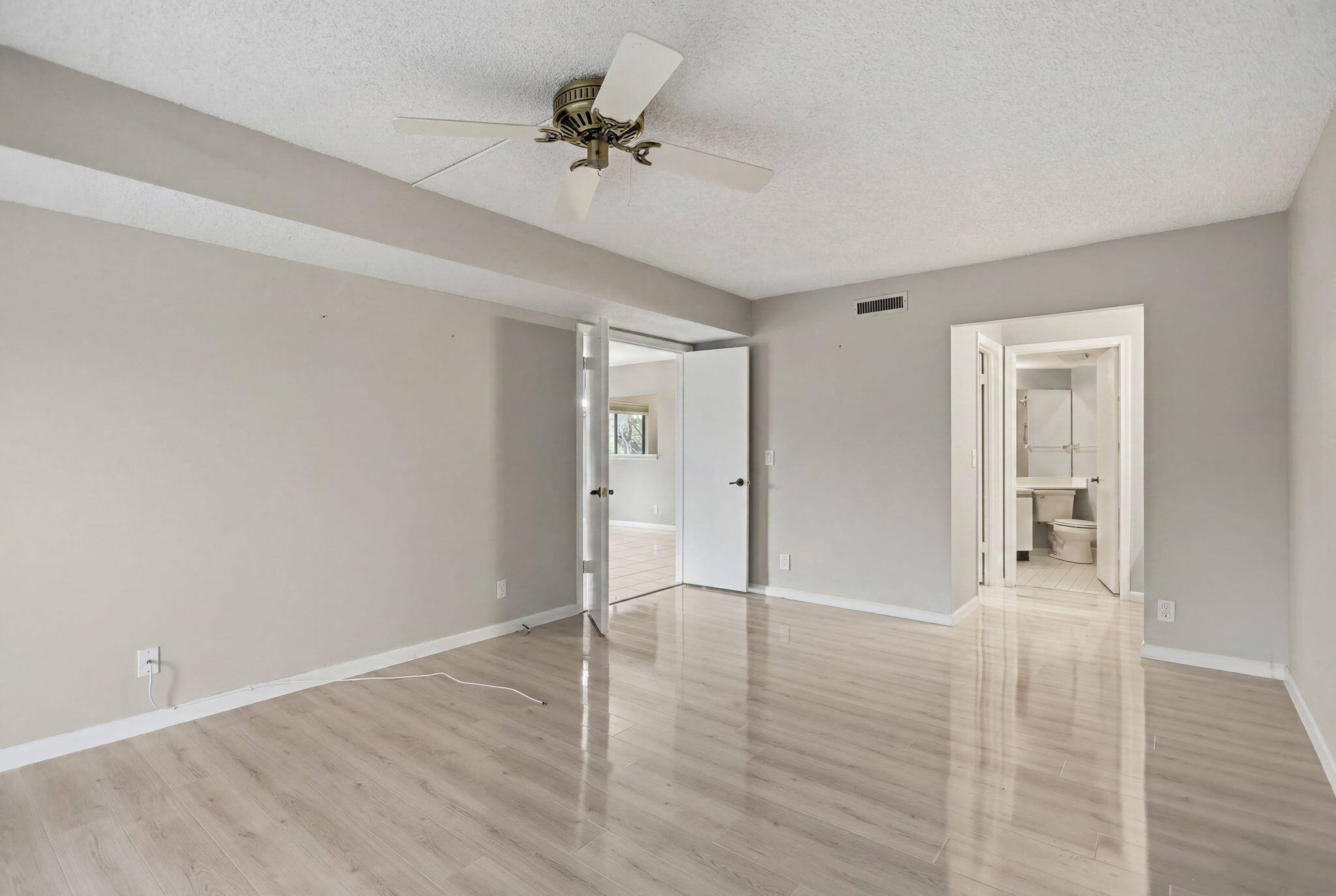 10110 Cedar Point Boulevard 206 Property Photo 13