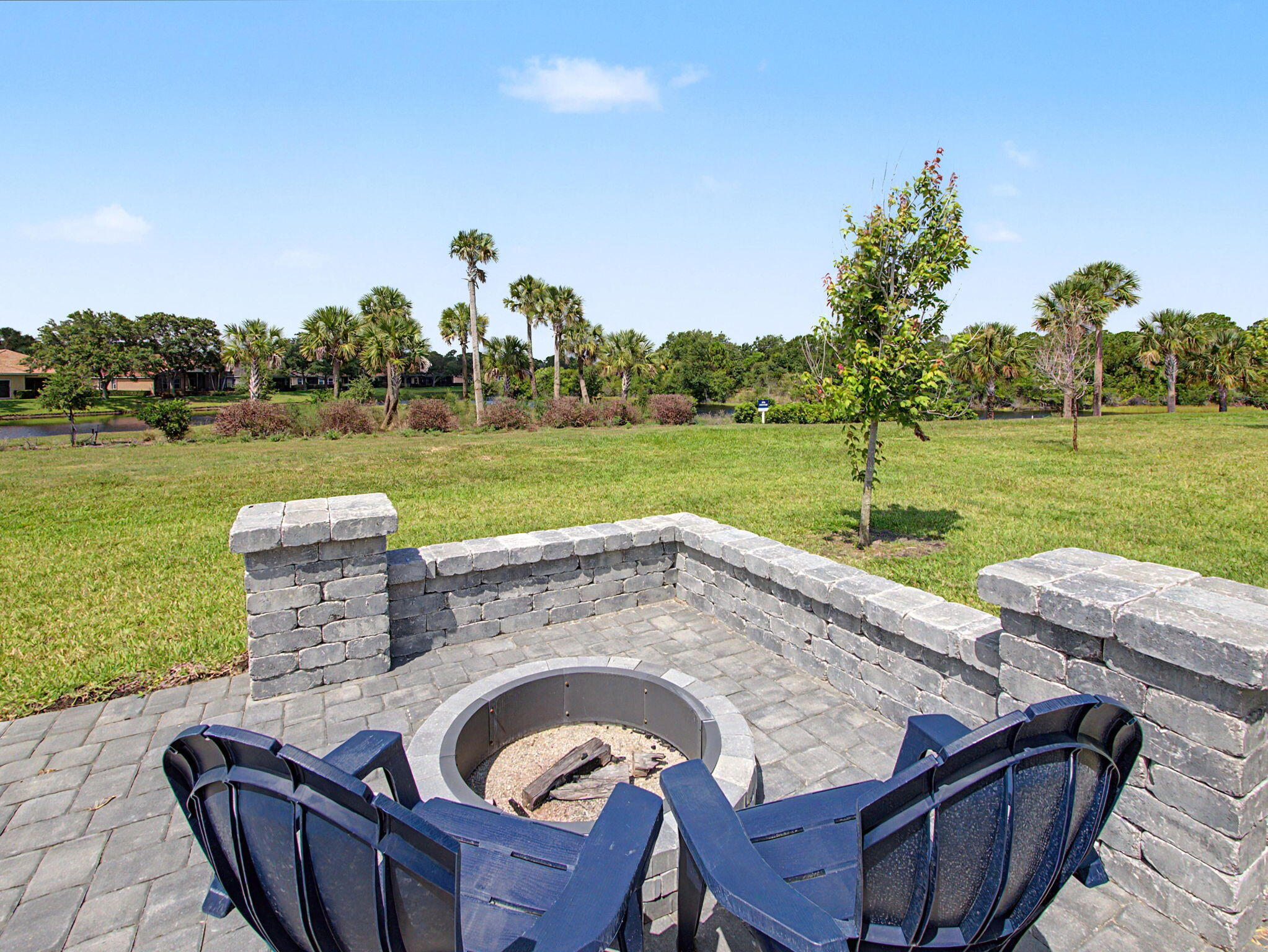 9049 Dahlia Circle Property Photo 1