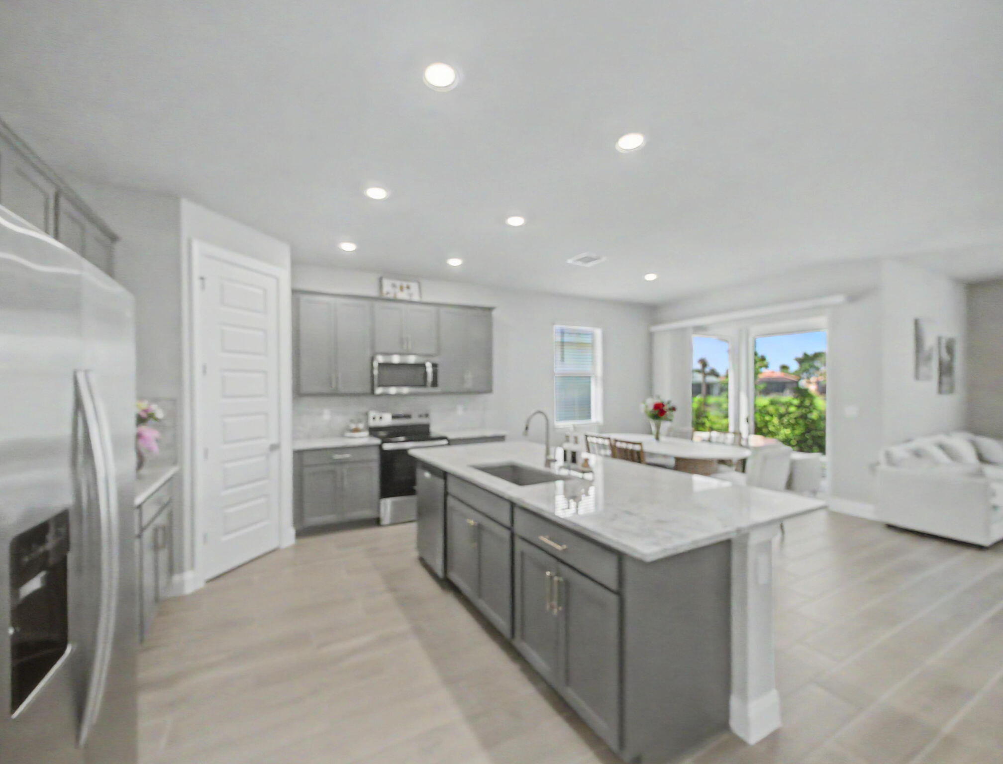 9049 Dahlia Circle Property Photo 10