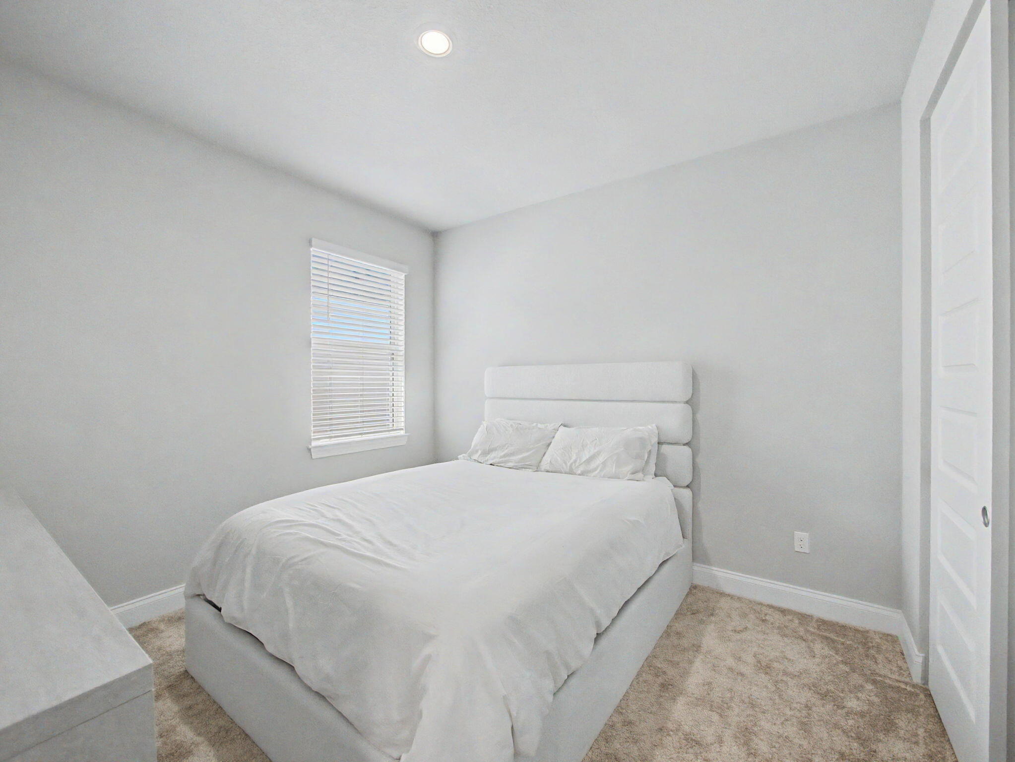 9049 Dahlia Circle Property Photo 17