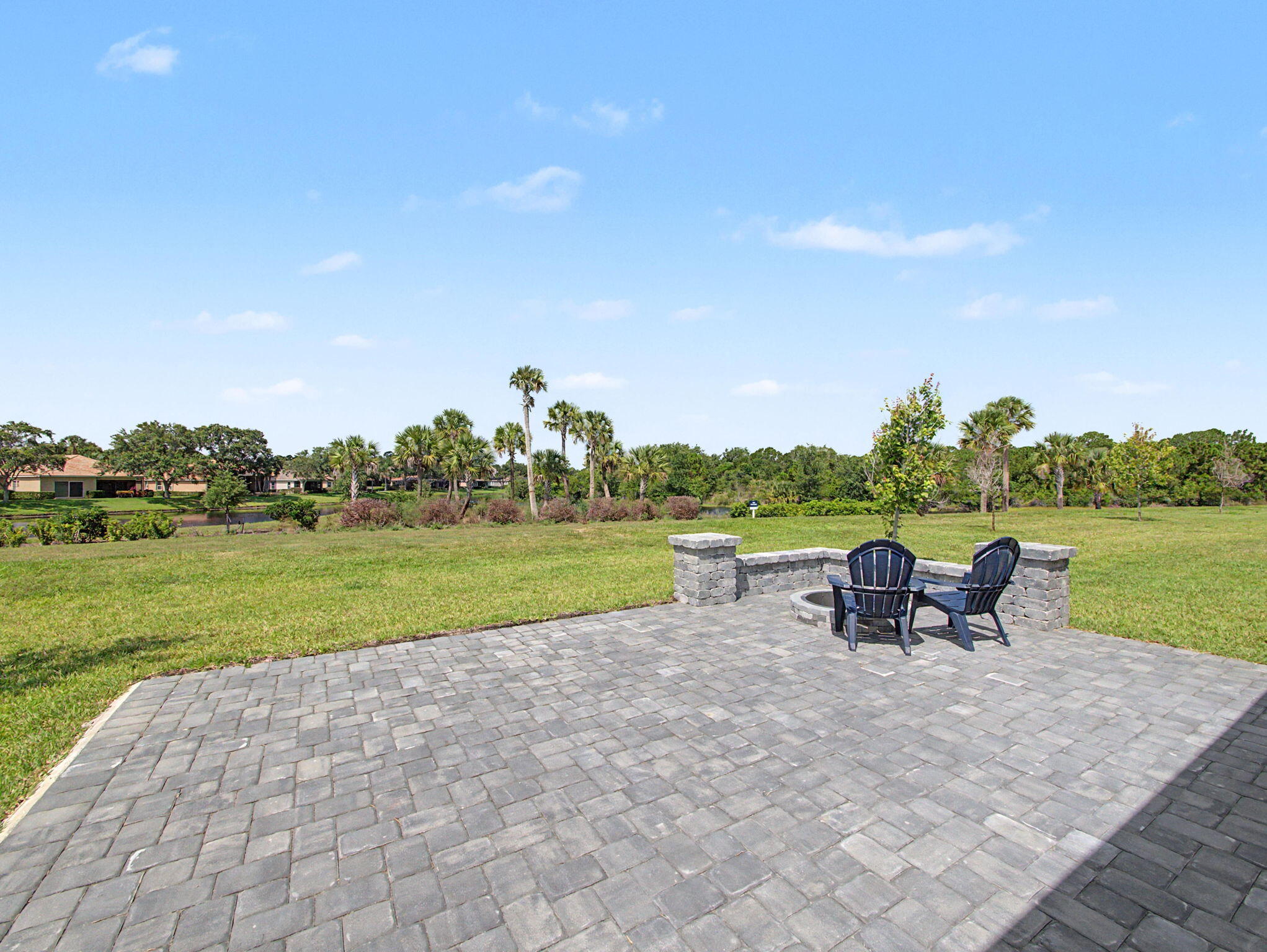 9049 Dahlia Circle Property Photo 25